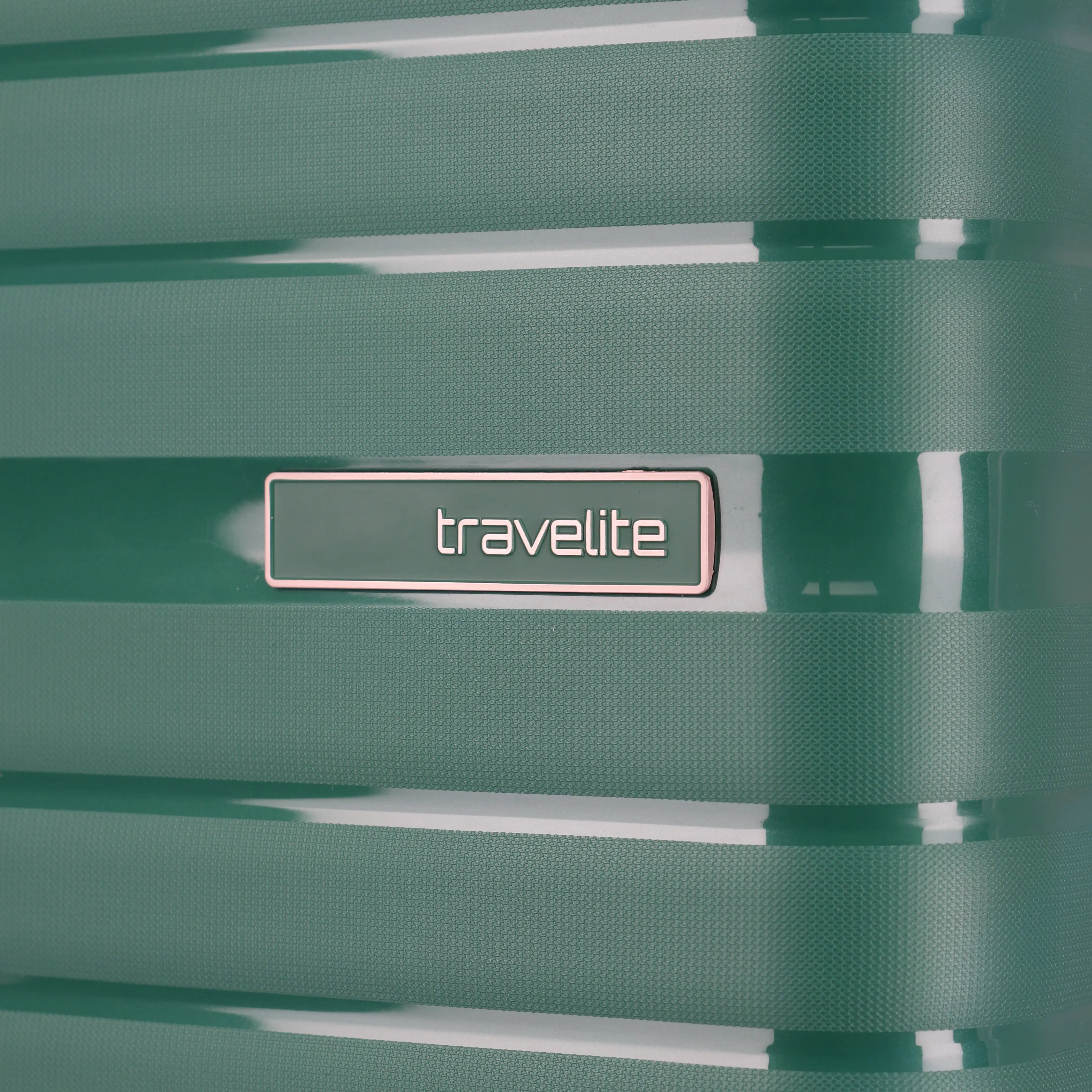 Travelite Trent 4-wheel trolley M 66 cm - green