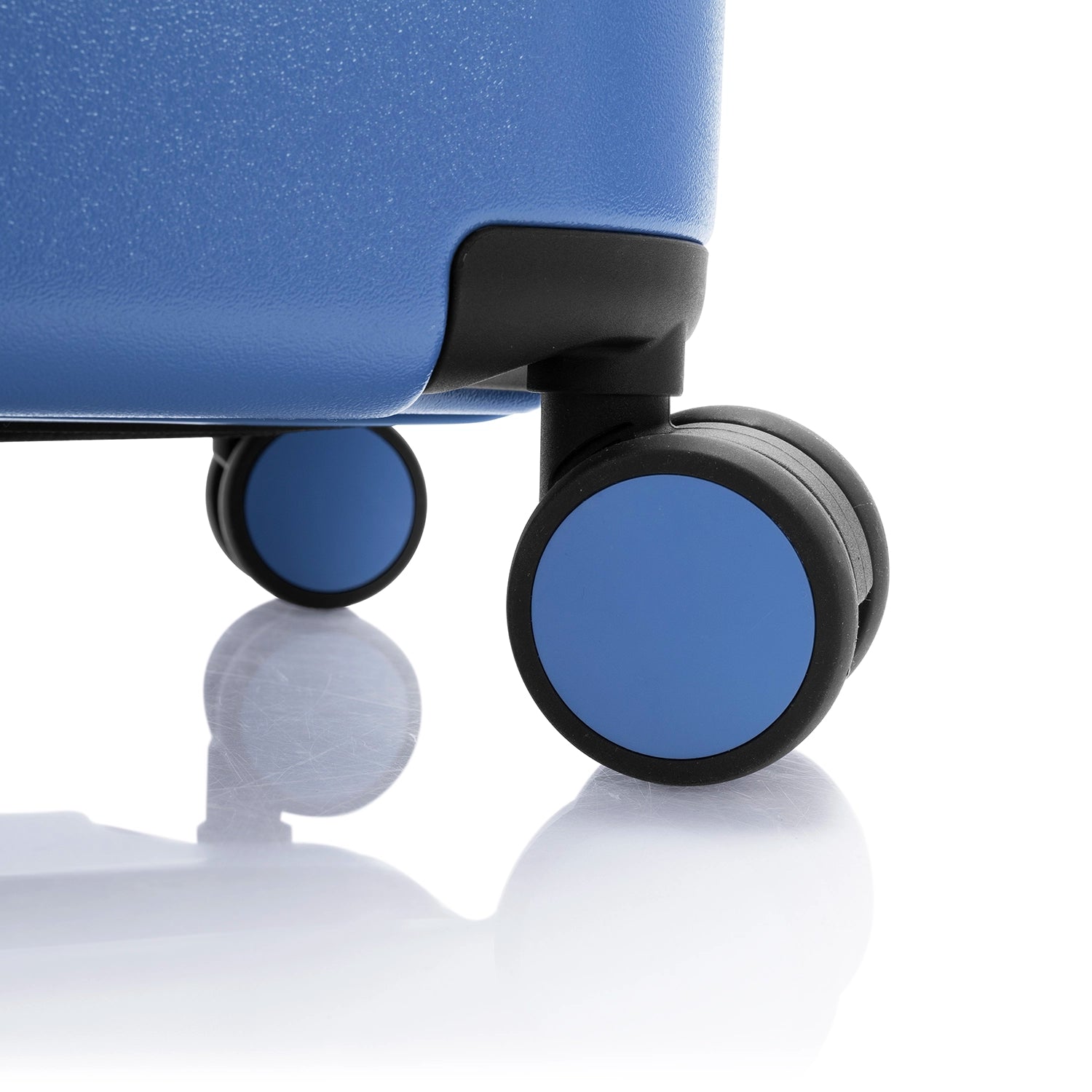 Heys Zen 26" 4-Rollen Trolley 66 cm - Royal Blue