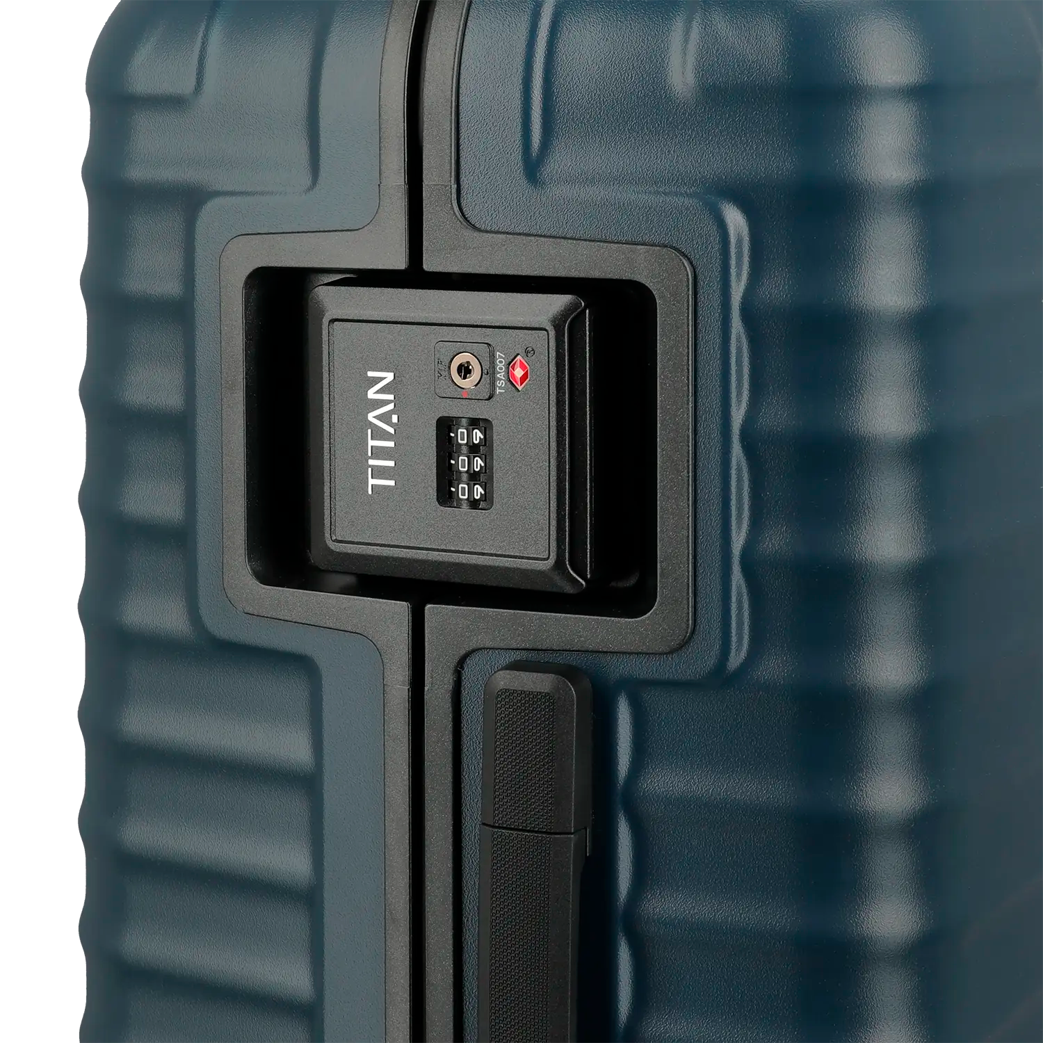 Titan Overseas Trolley M+ - Detailansicht Griff und TSA-Zahlenschloss