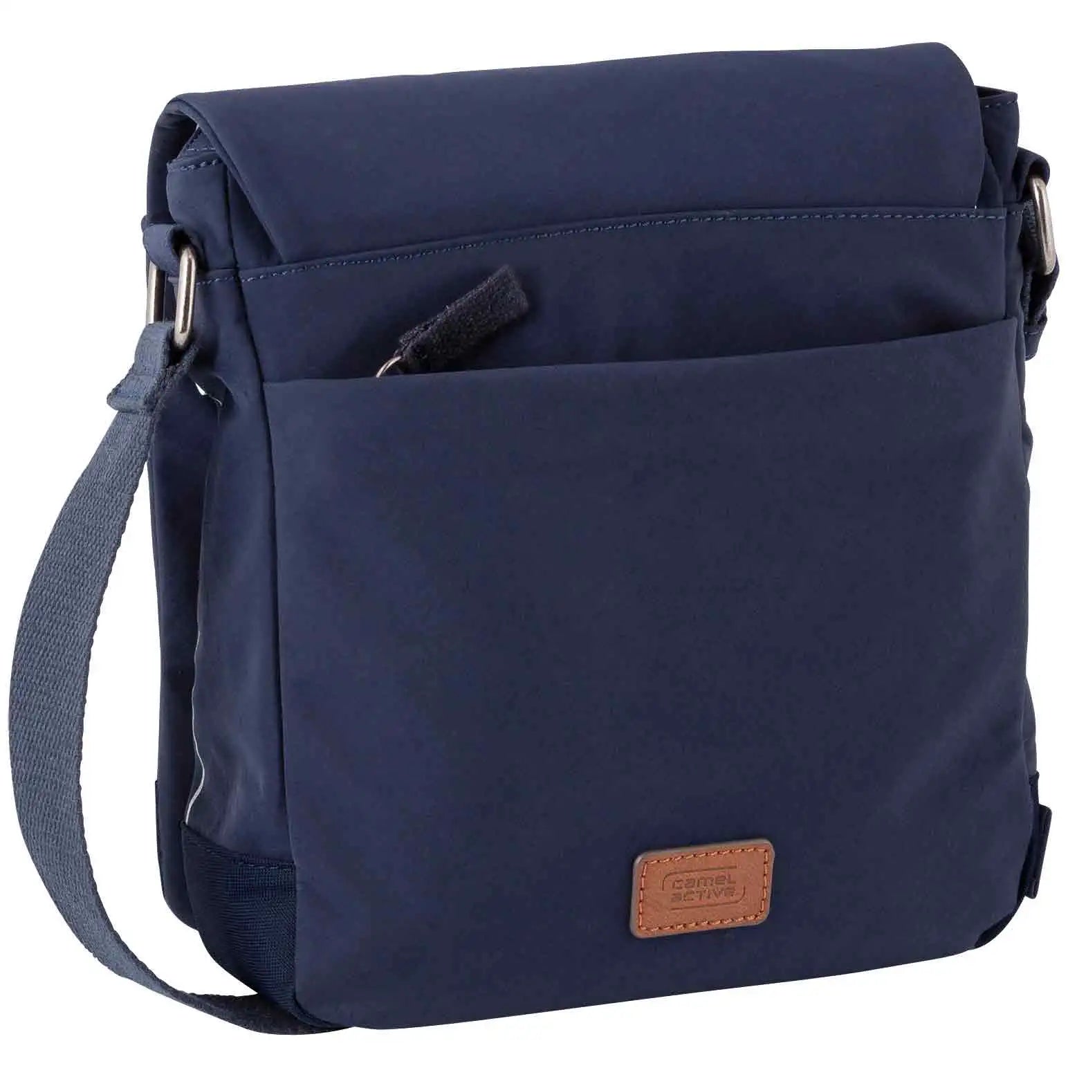 Camel Active City Flap Bag M 25 cm - Black