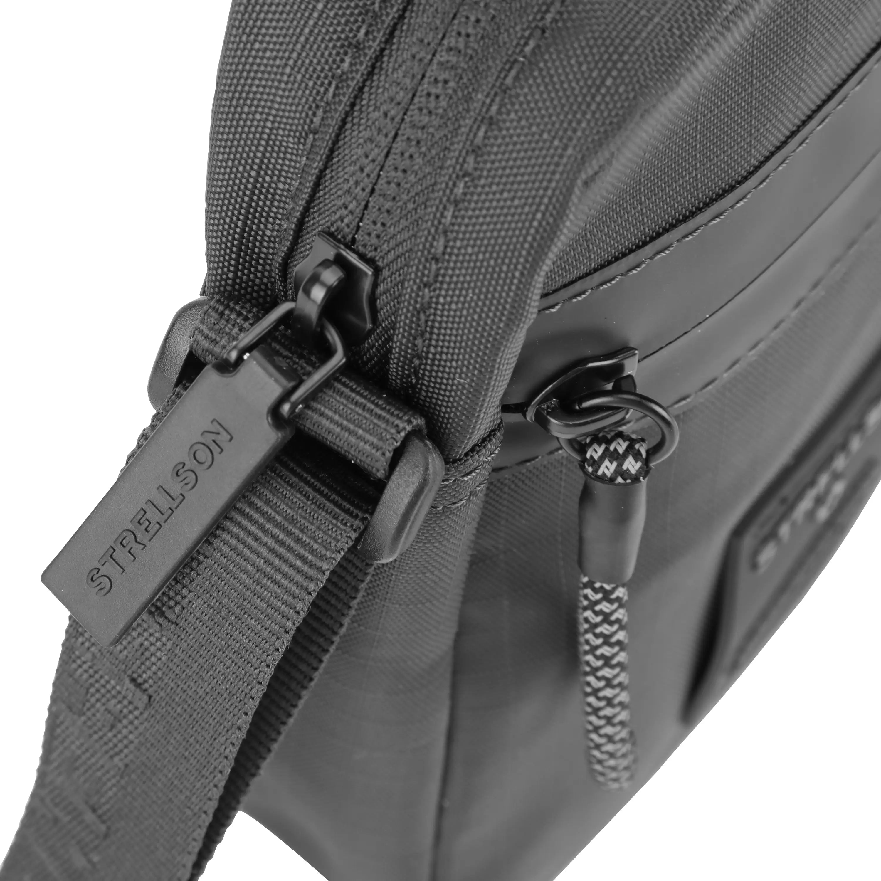 Strellson Northwood RS Clint Shoulderbag XSVZ - Black