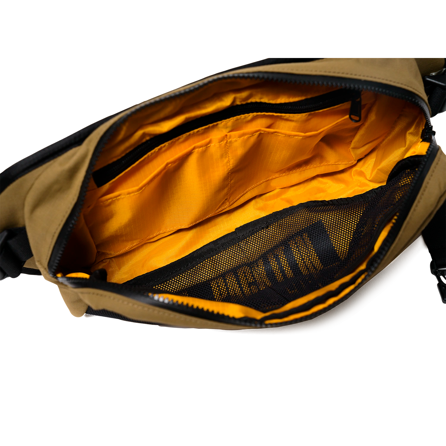 Capsuled Hip Bag 32 cm - Cloud Dancer