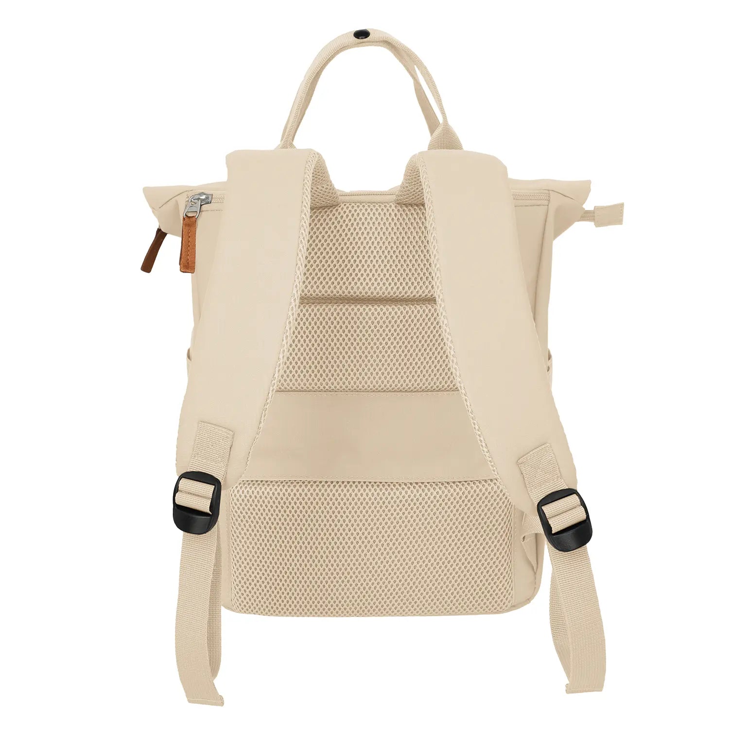 Rückansicht Travelite Basics Short Handle Rollup Backpack Off-White – komfortable Schultergurte in Cremefarbe