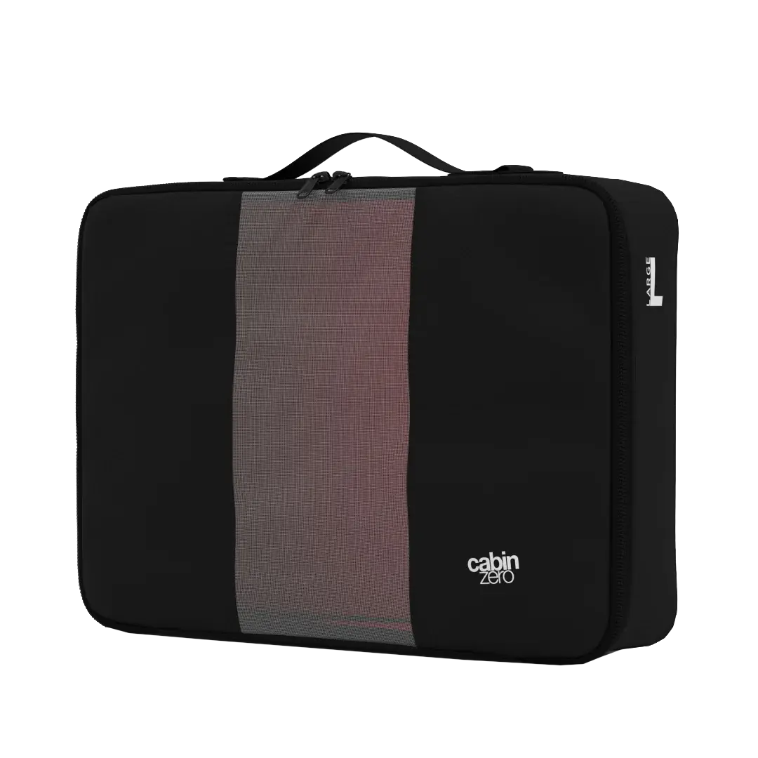 CabinZero Lux Packing Cube Large 35 cm in Schwarz - Seitenansicht mit Tragegriff