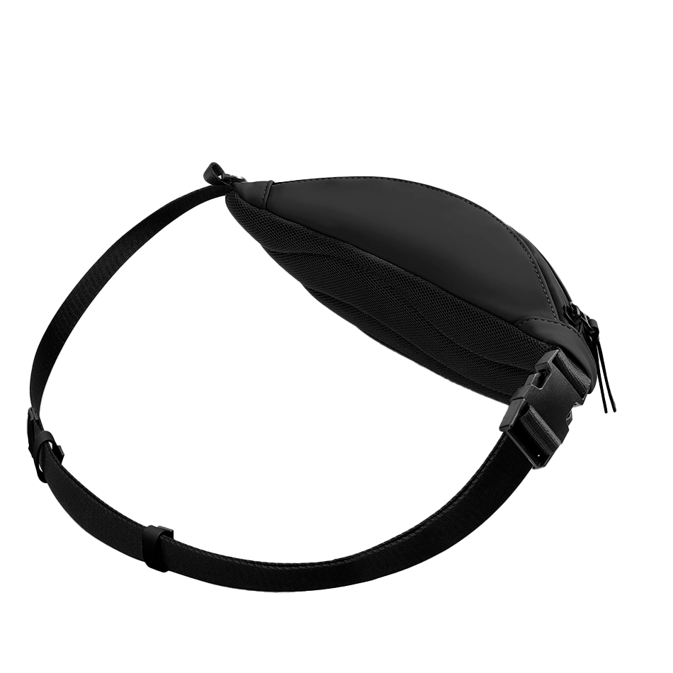 Rückseite der Gaston Luga Däsh Bumbag 32 cm – schwarze Bauchtasche mit Reißverschluss