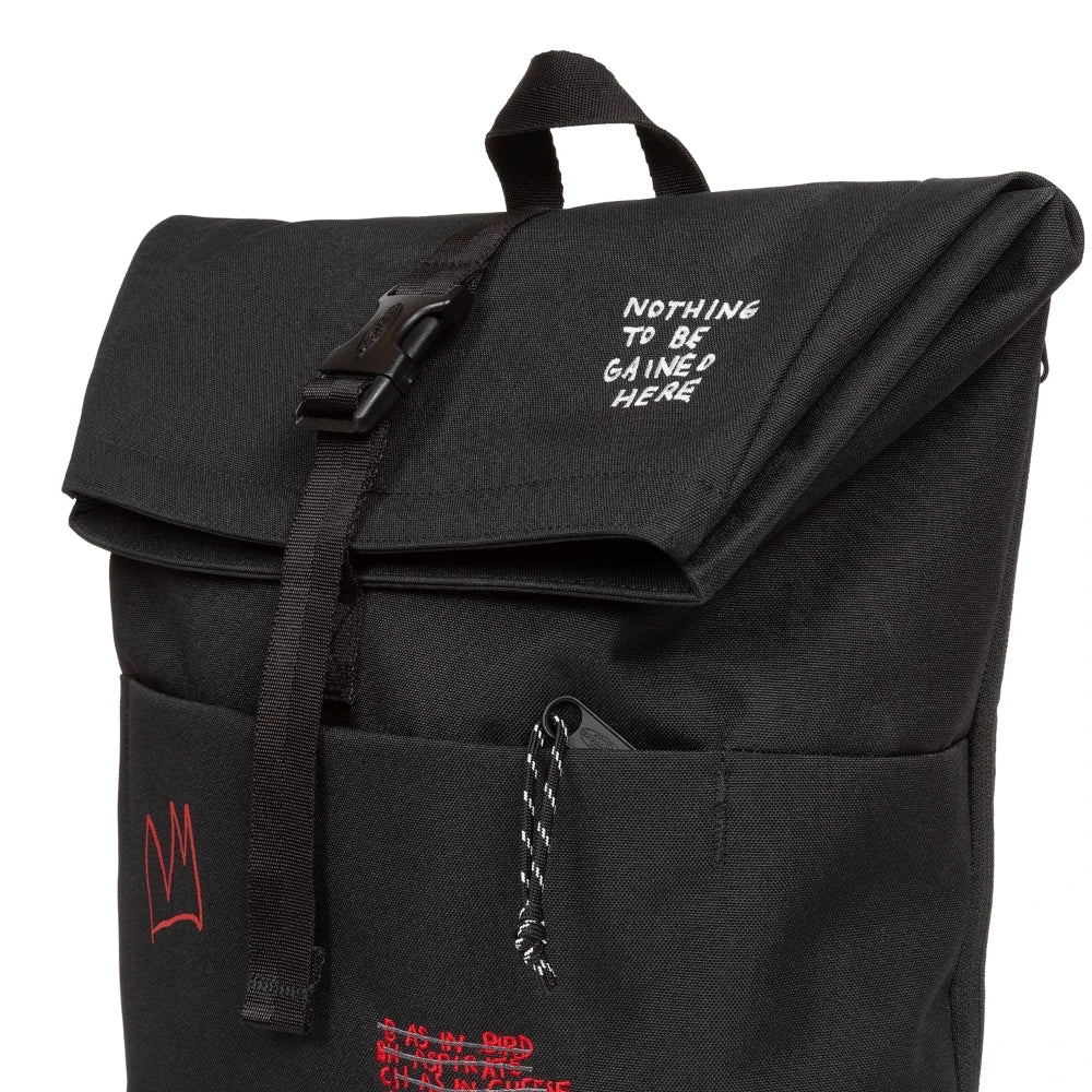 Detailbild von Rucksack mit Schnalle