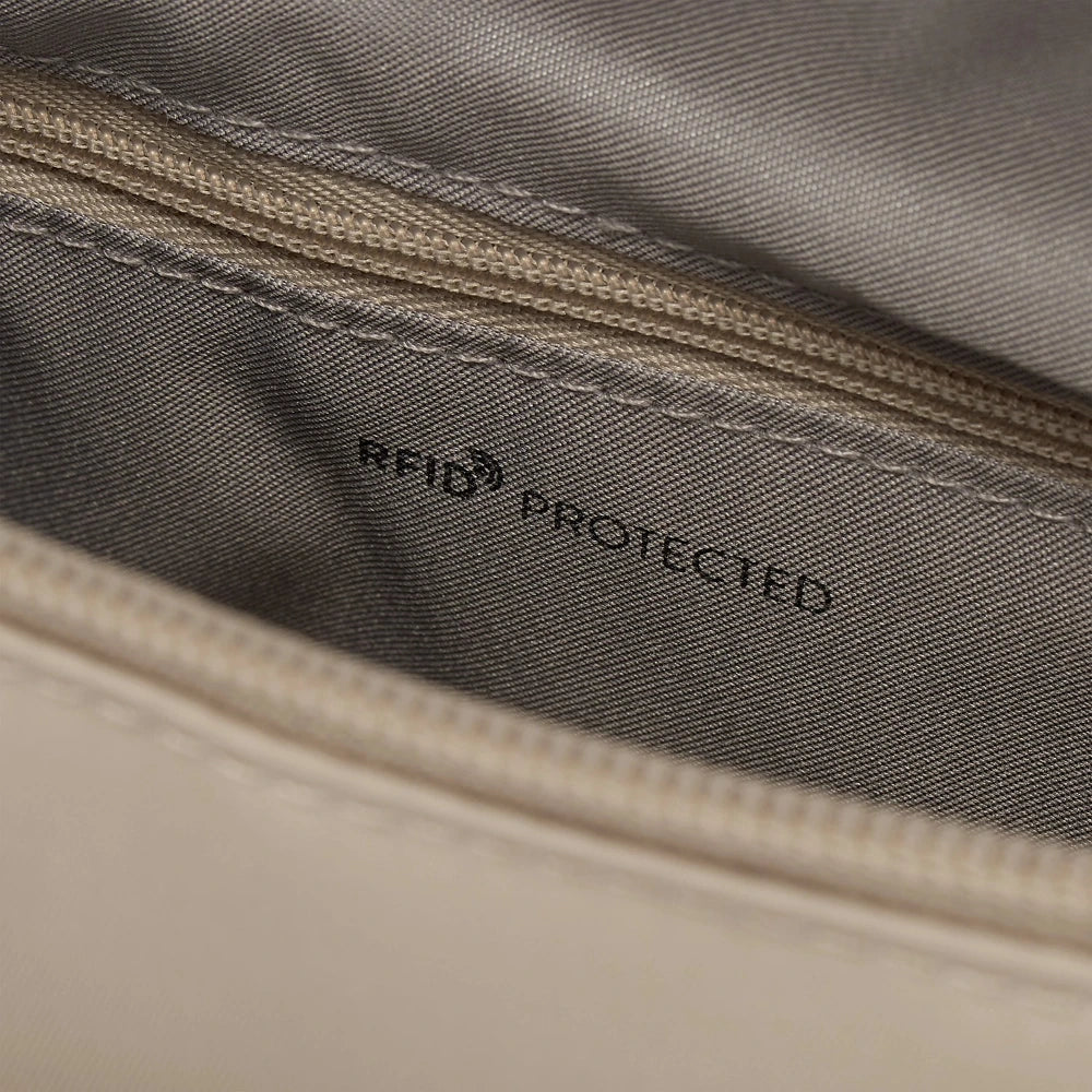 Detailbild von RFID Logo