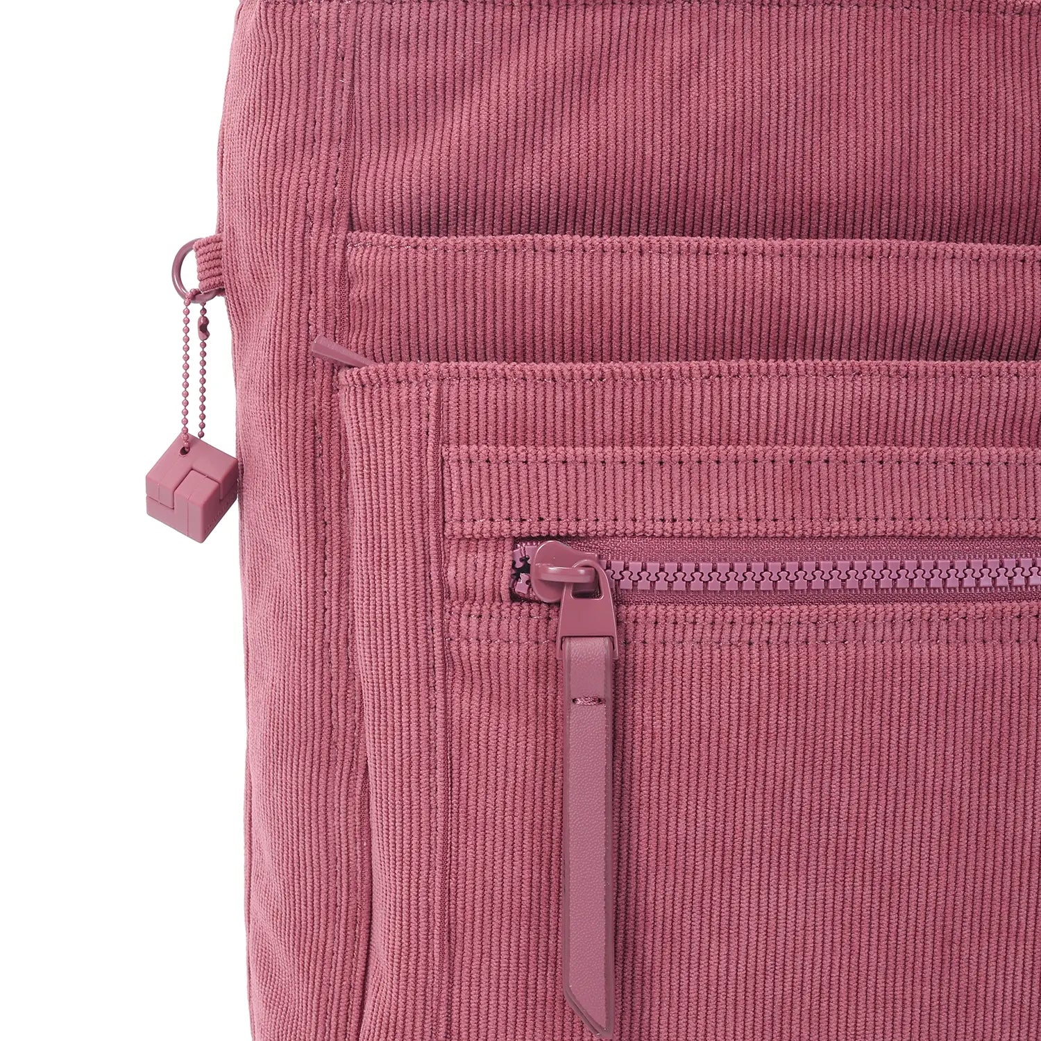 Hedgren Inner City Orva RFID shoulder bag 25 cm - Corduroy Dusty Rose