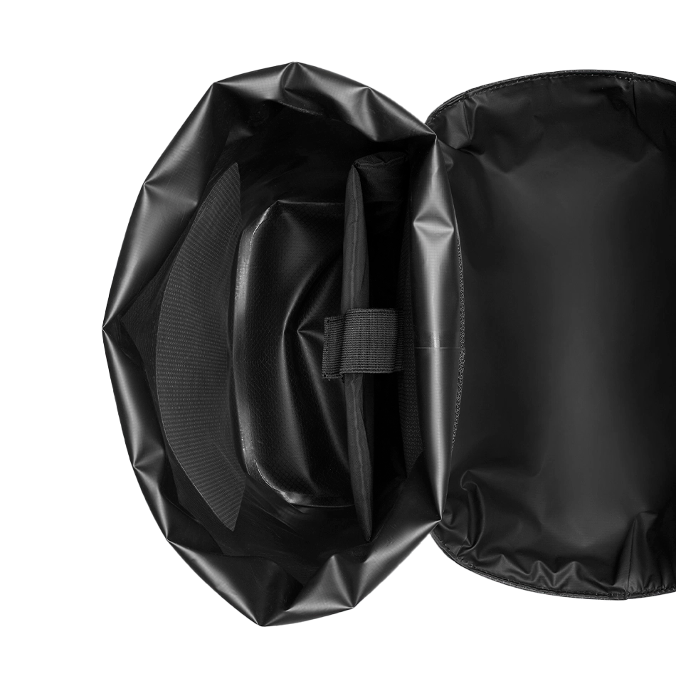 Gaston Luga Lightweight DuoSeal Flap Backpack 14" 47 cm - Black