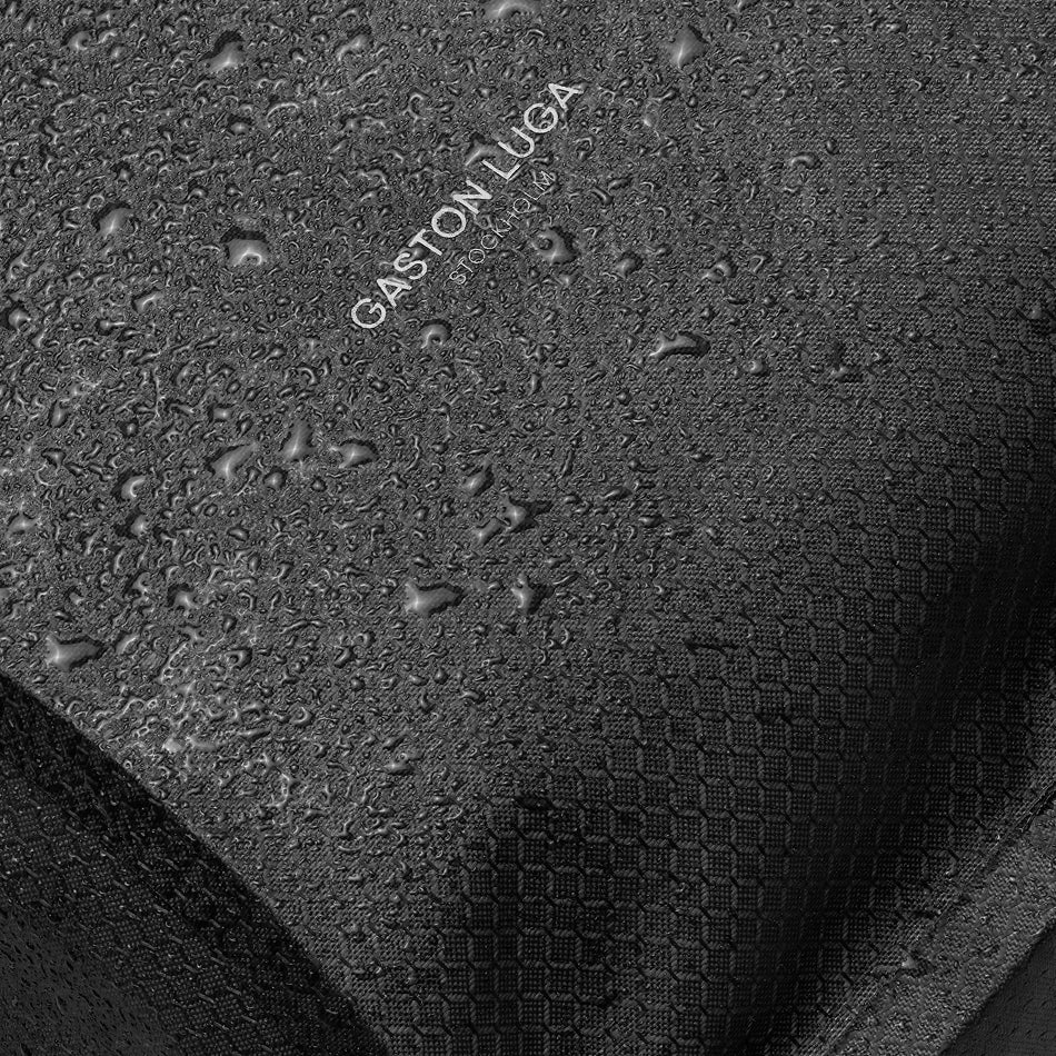 Gaston Luga Lightweight DuoSeal Flap Backpack 14" 47 cm - Black