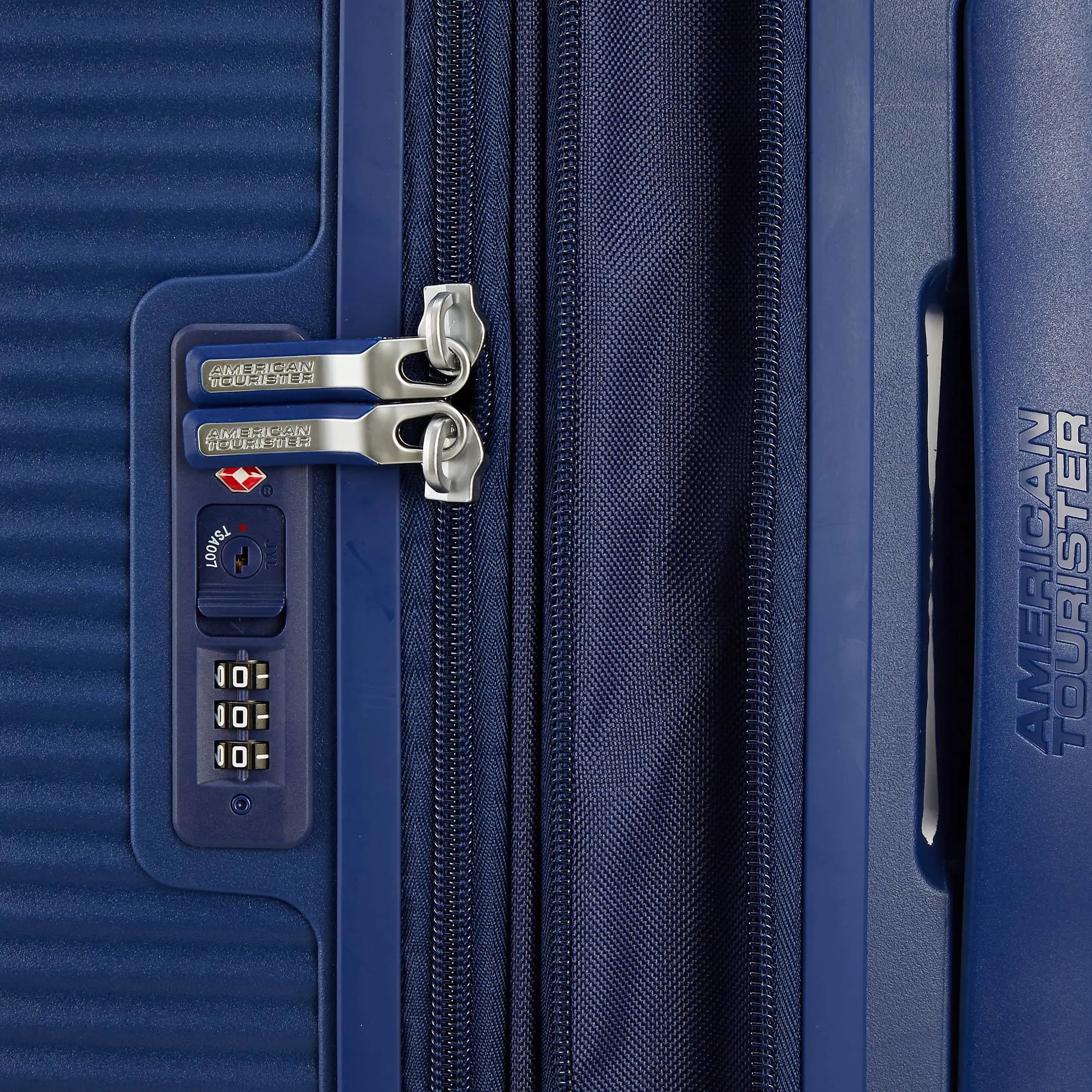 American Tourister Soundbox 4-Rollen-Trolley 77 cm - sun kissed coral