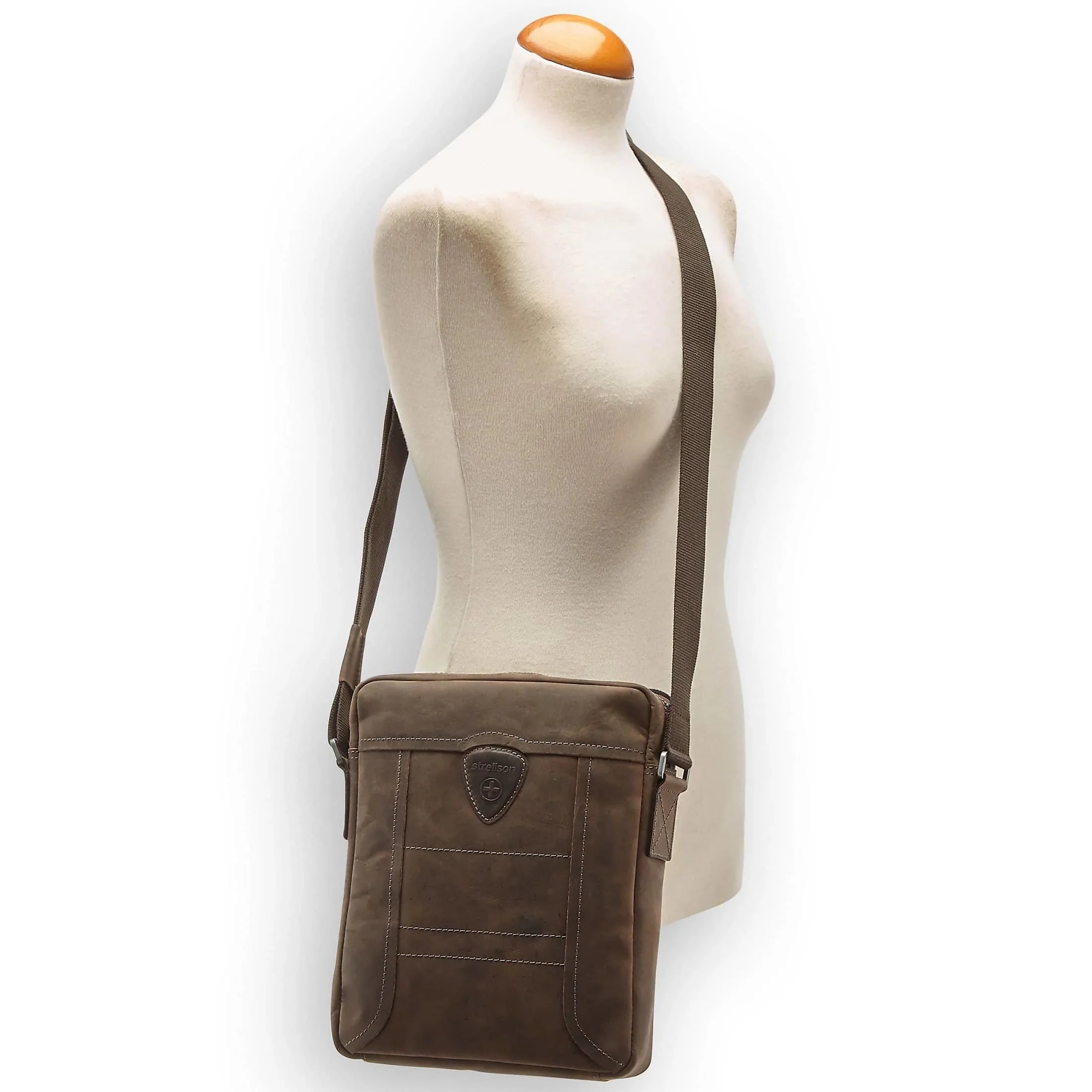 Strellson Hunter shoulder bag SVZ 28 cm - dark brown