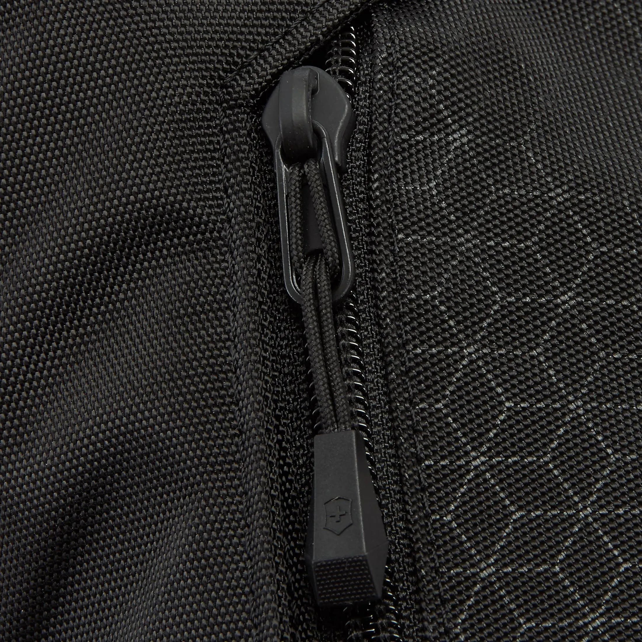 Victorinox Altmont Original Dual-Compartment Monosling 43 cm - black