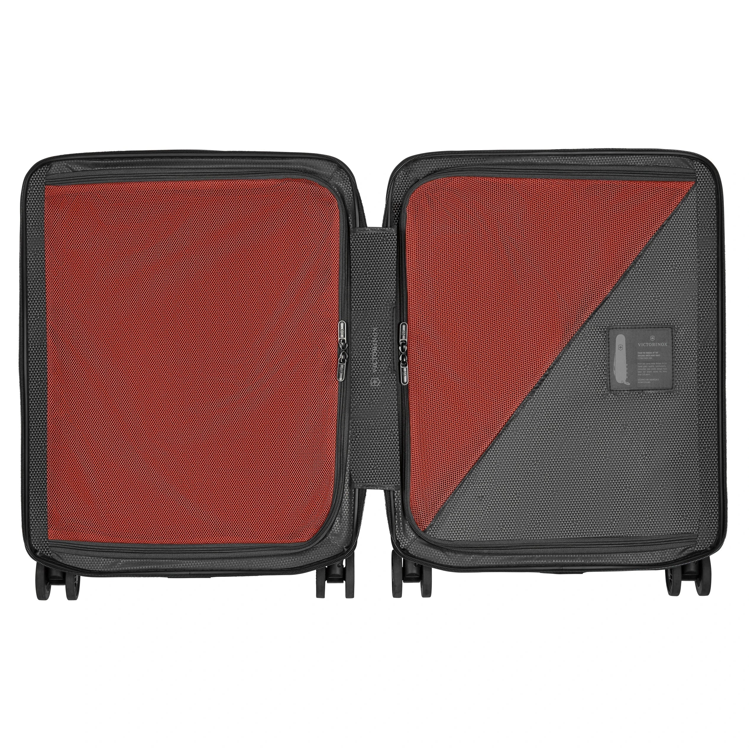 Victorinox Airox Global Hardside Carry-On 55 cm - Silver