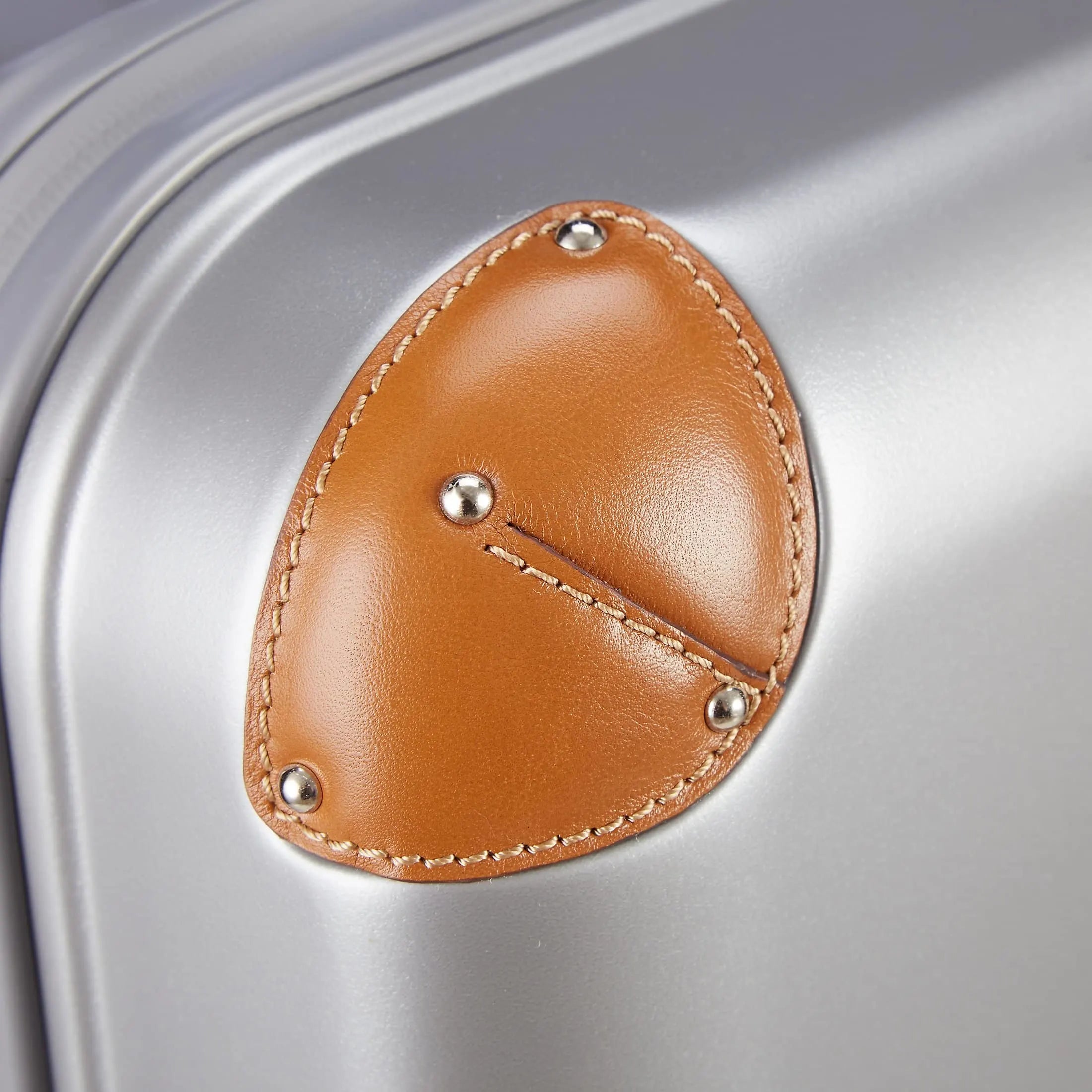 Brics Amalfi 4-Rollen Kabinentrolley 55 cm - silver