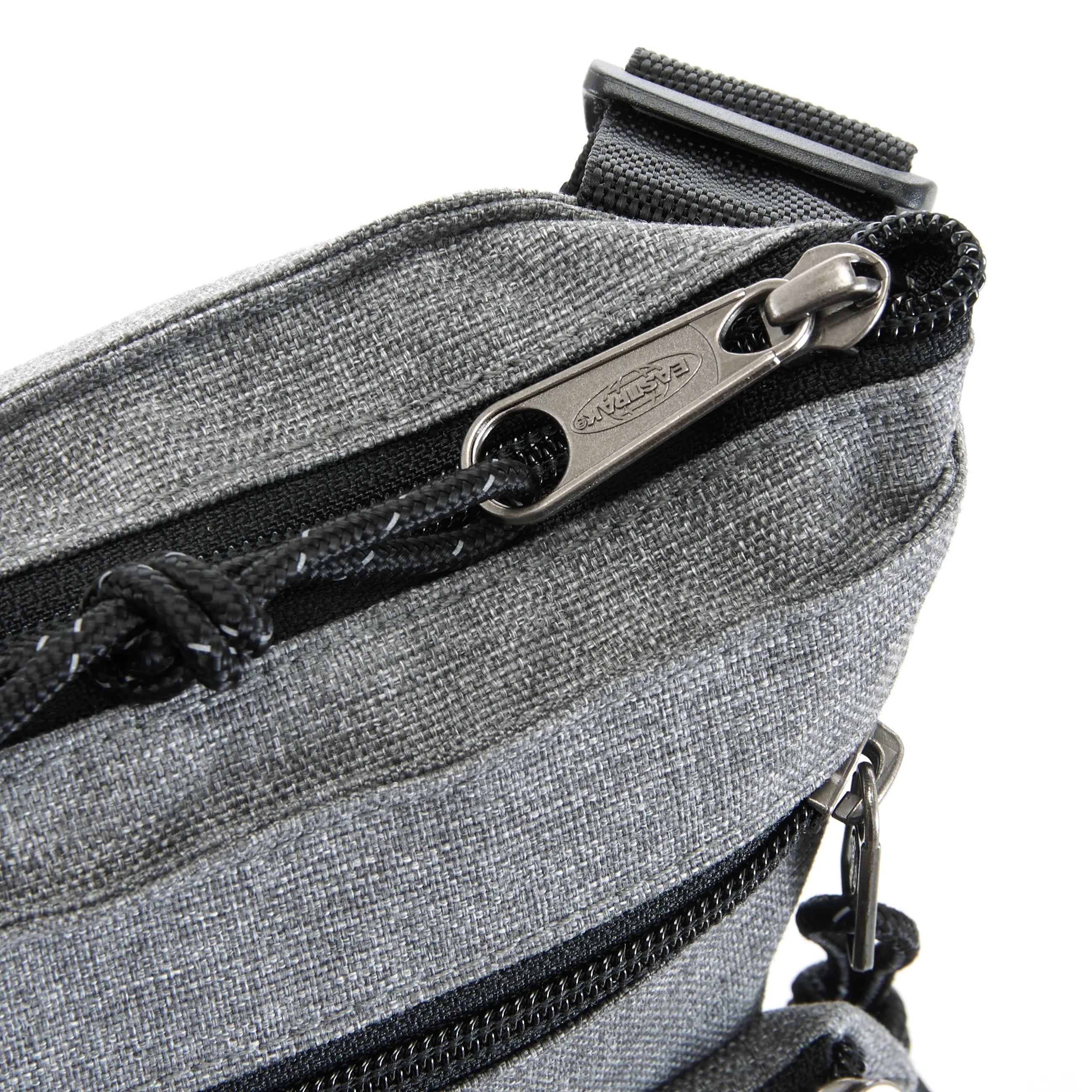 Eastpak Authentic Rusher shoulder bag 23 cm - black