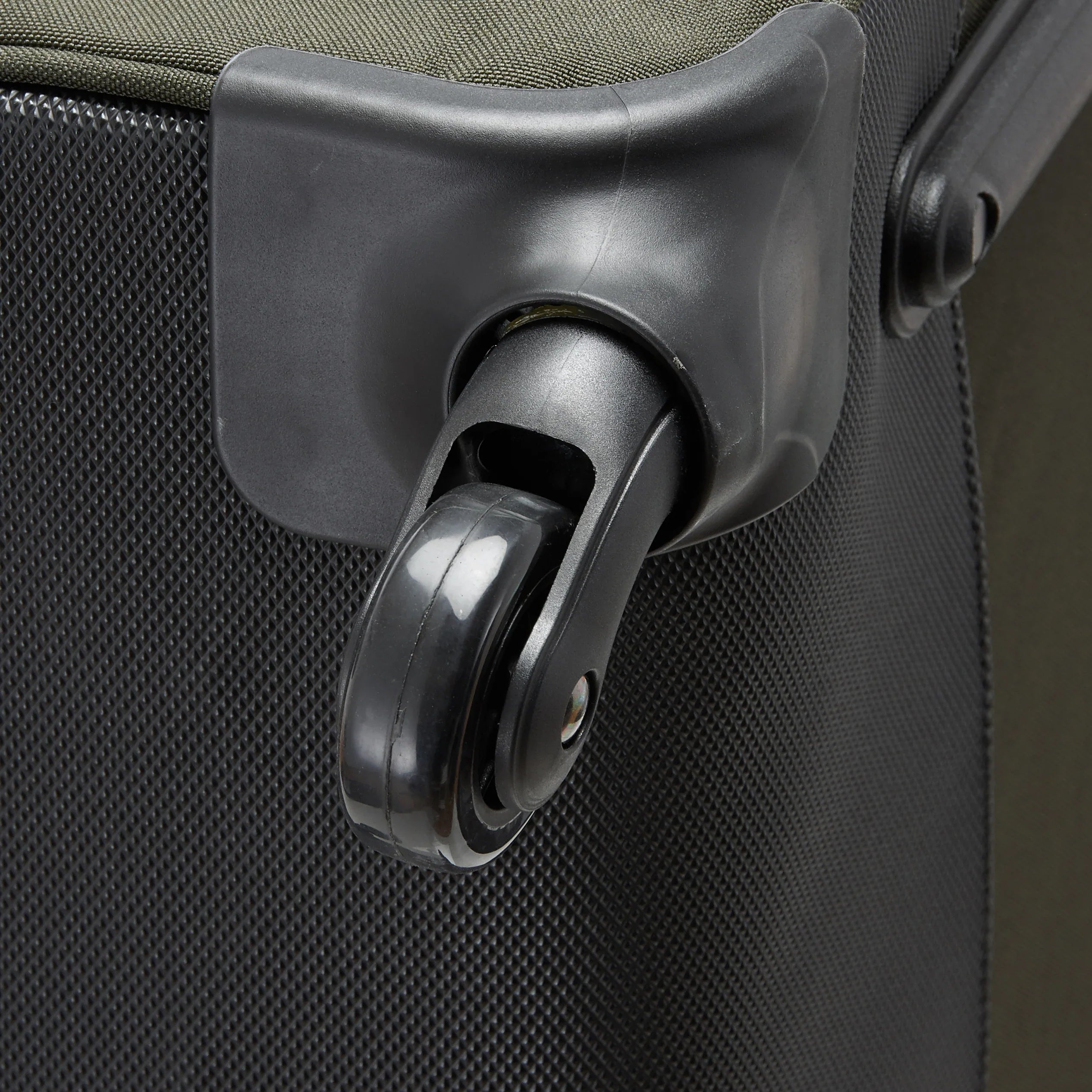 Eastpak Authentic Travel Trans4 4-Rollen-Trolley 70 cm - black