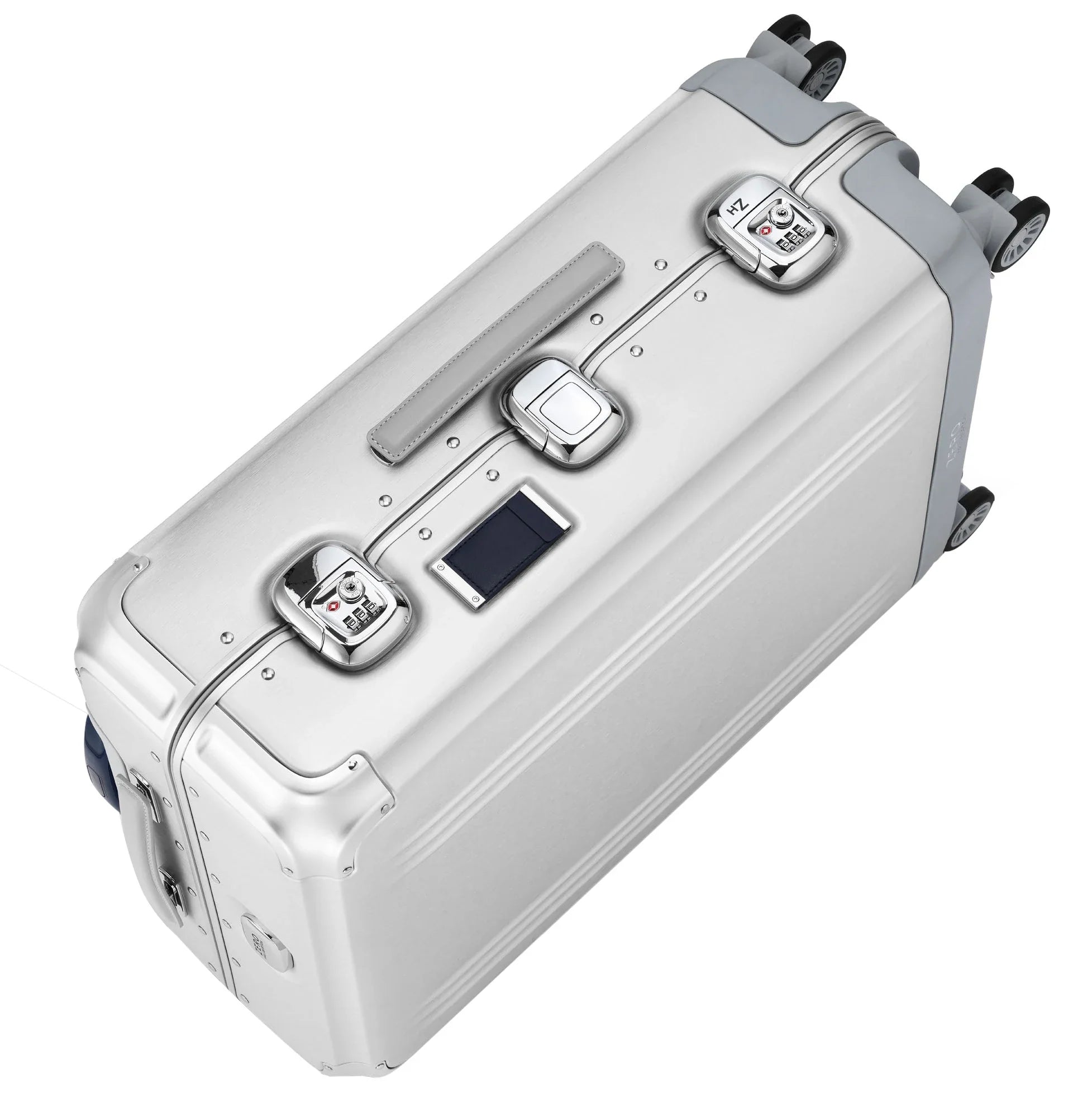 Zero Halliburton Pursuit Check In Luggage 4-Rollen Trolley 66 cm - Silver