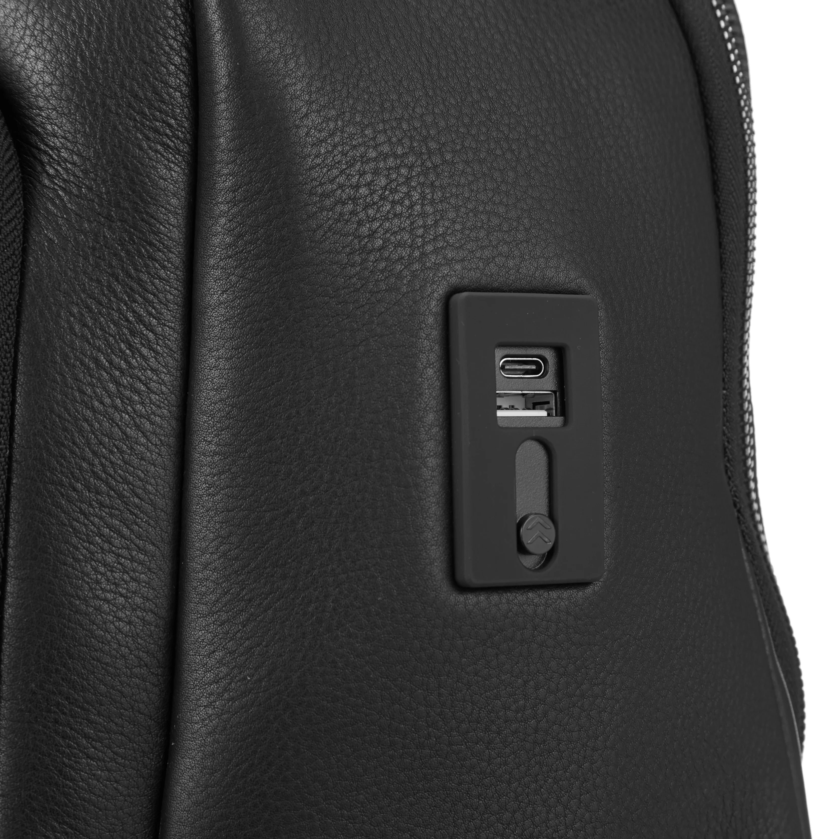 Porsche Design Roadster Leather Backpack M 44 cm - Black