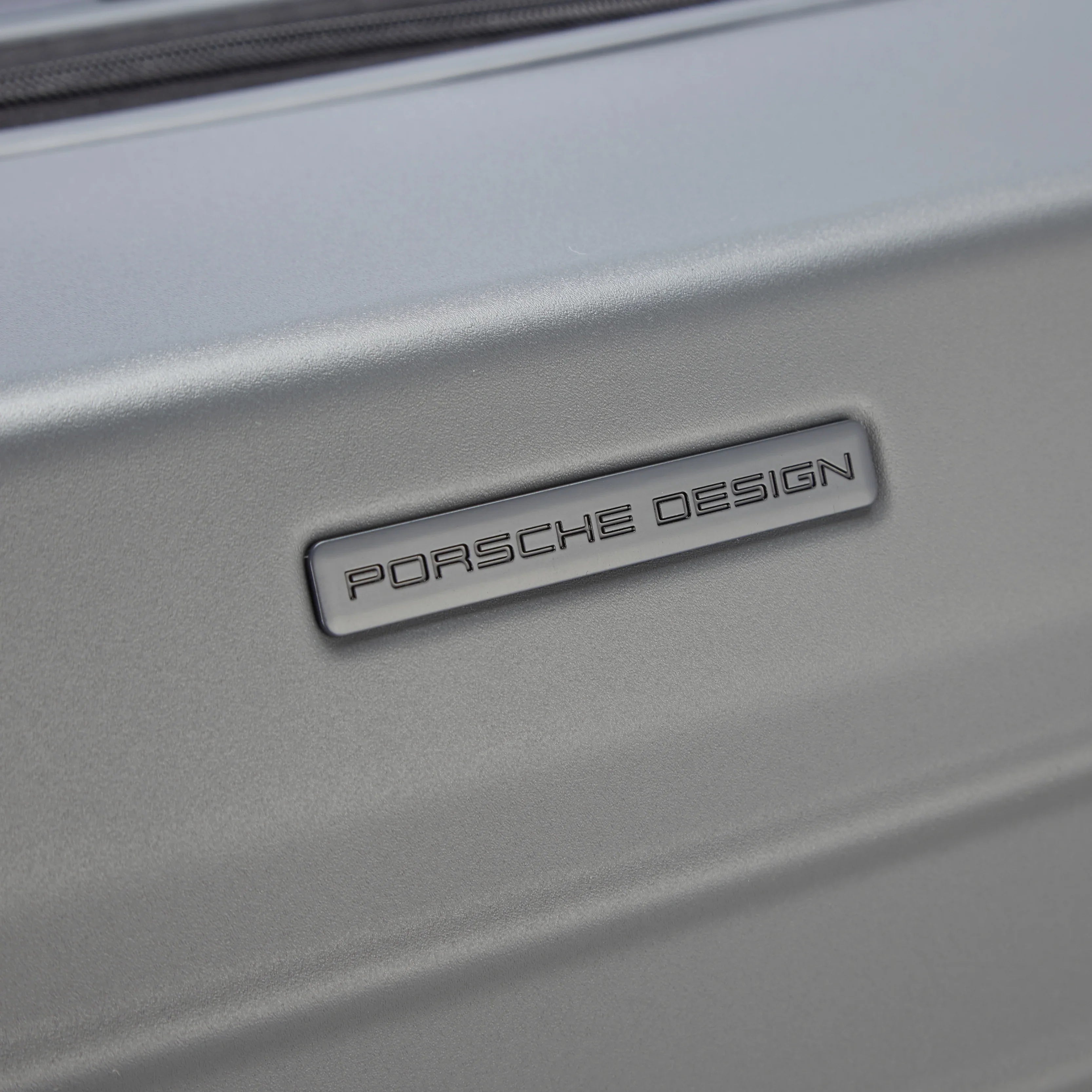 Porsche Design Roadster Hardcase 4-Rollen-Trolley 82 cm - Black Matt