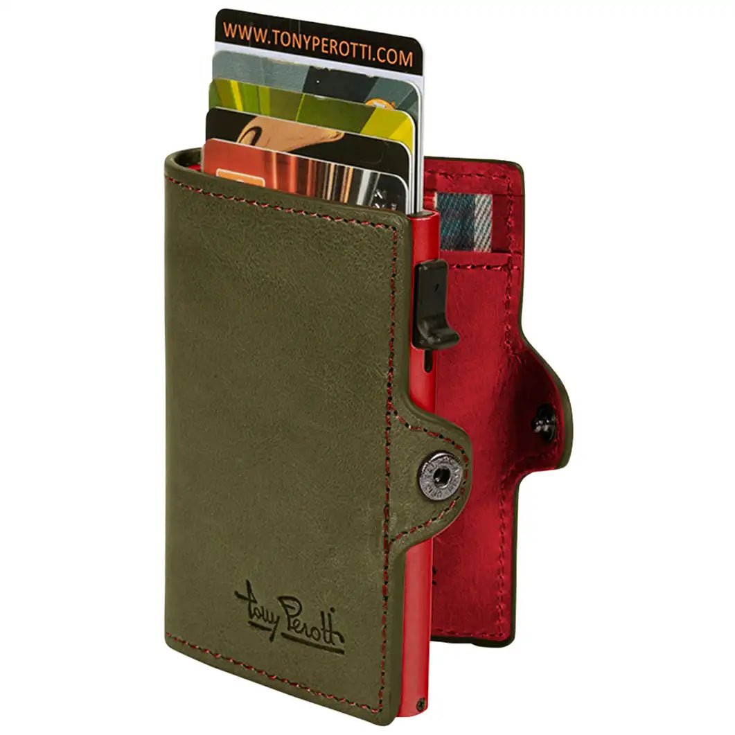 Tony Perotti Furbo Pull-Up Leather Credit Card Holder 10 cm - Red