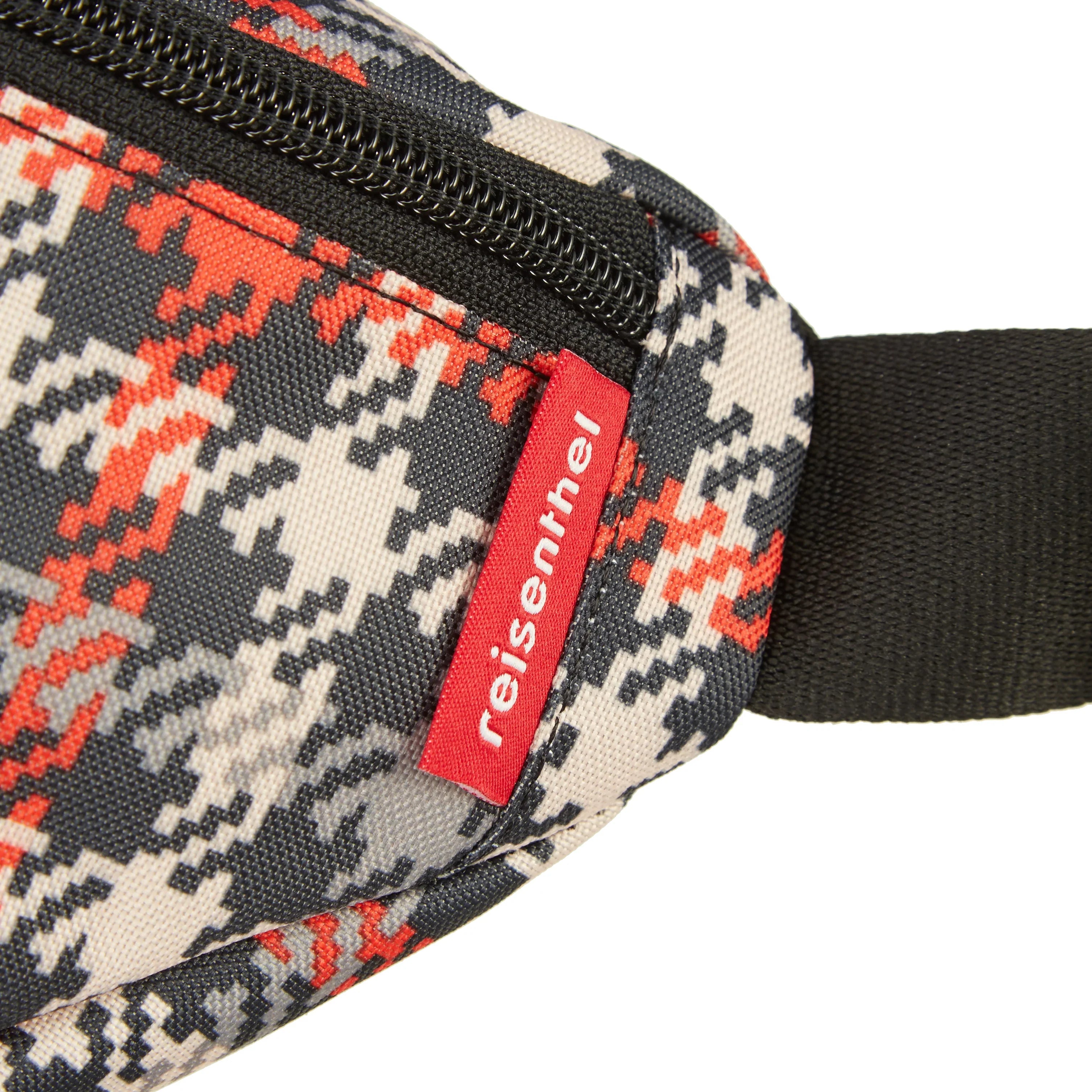 Reisenthel Travelling Beltbag M Gürteltasche 36 cm - mixed dots