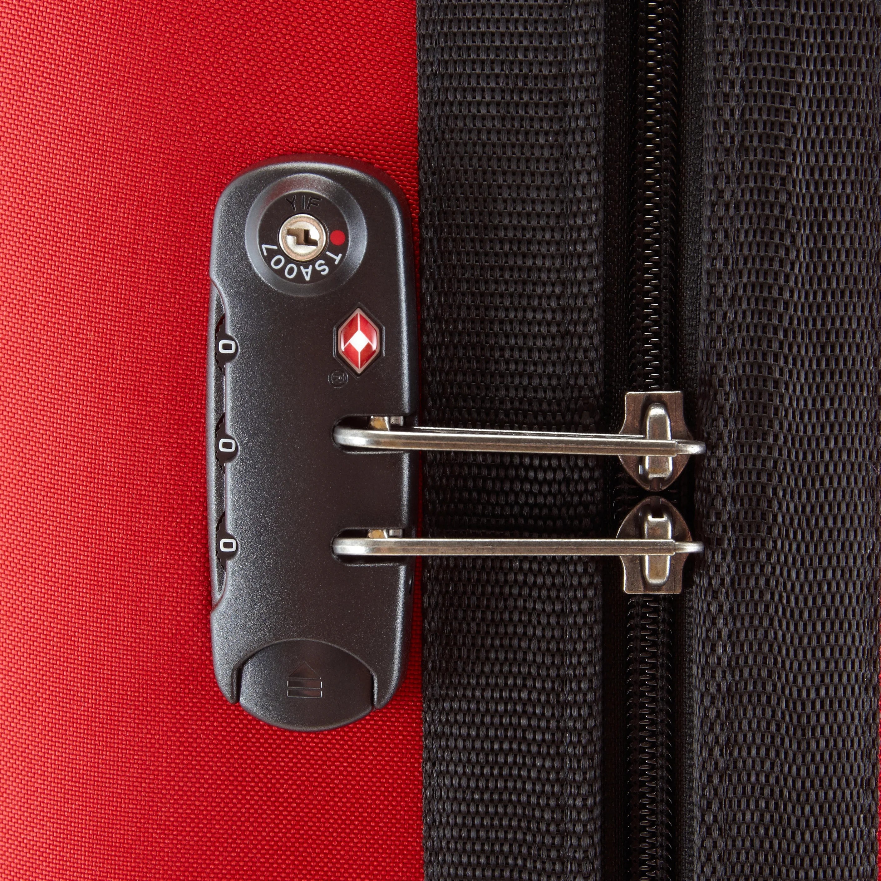 Eastpak Authentic Travel Tranzshell 4-Rollen-Kabinentrolley 54 cm - black