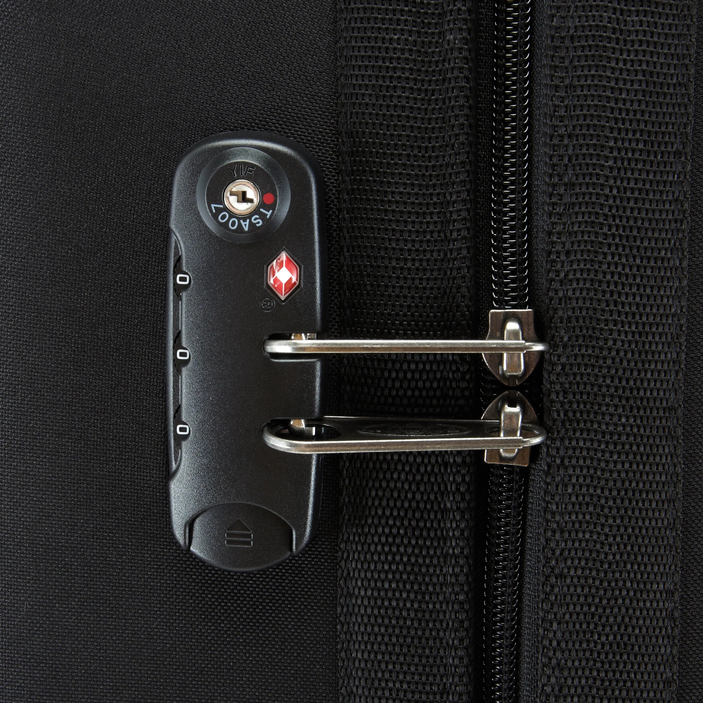 Eastpak Authentic Travel Tranzshell 4-Rollen-Trolley 77 cm - black