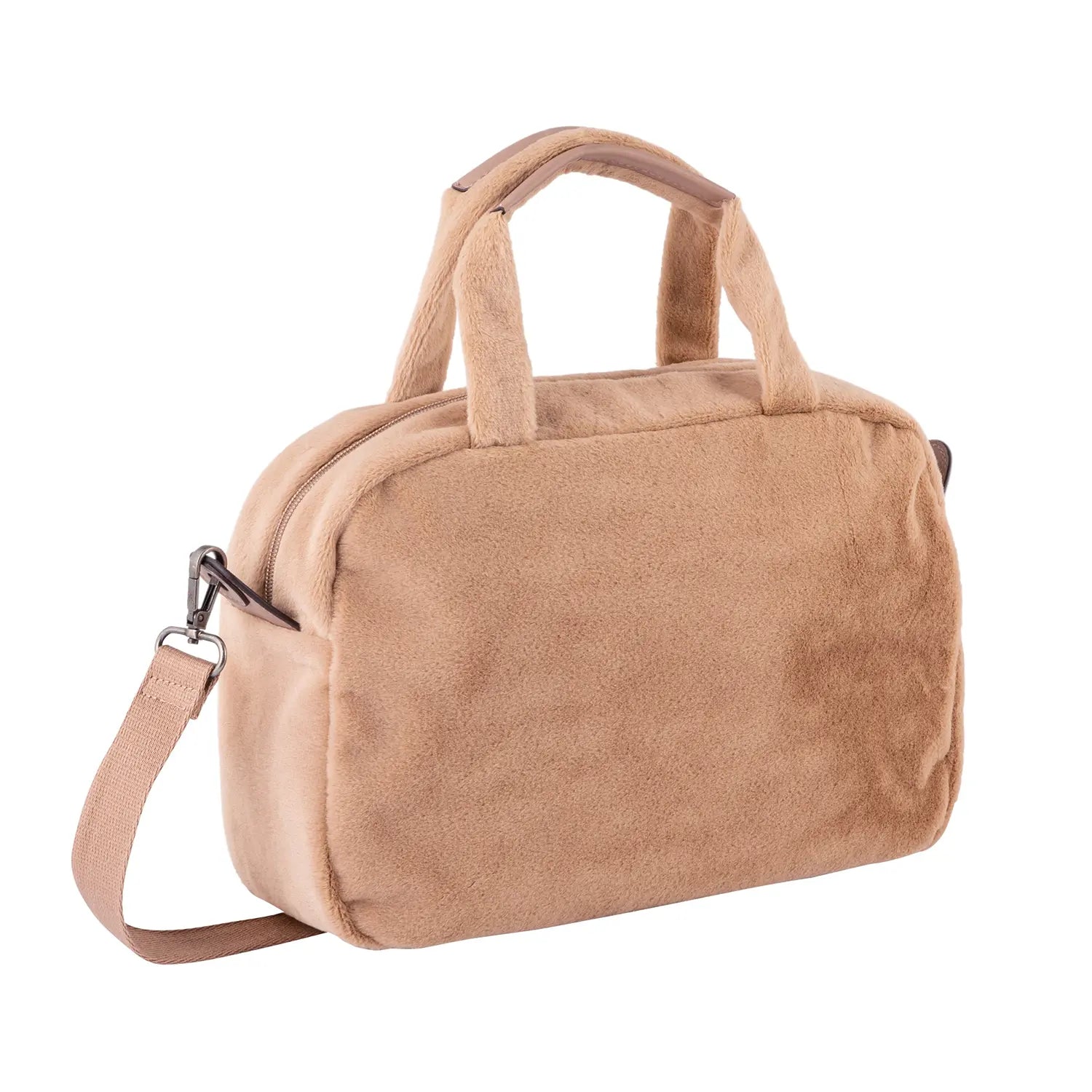 Schräge Ansicht von vorne Tom Tailor Denim Klara Bowling Bag in weicher Fell-Optik