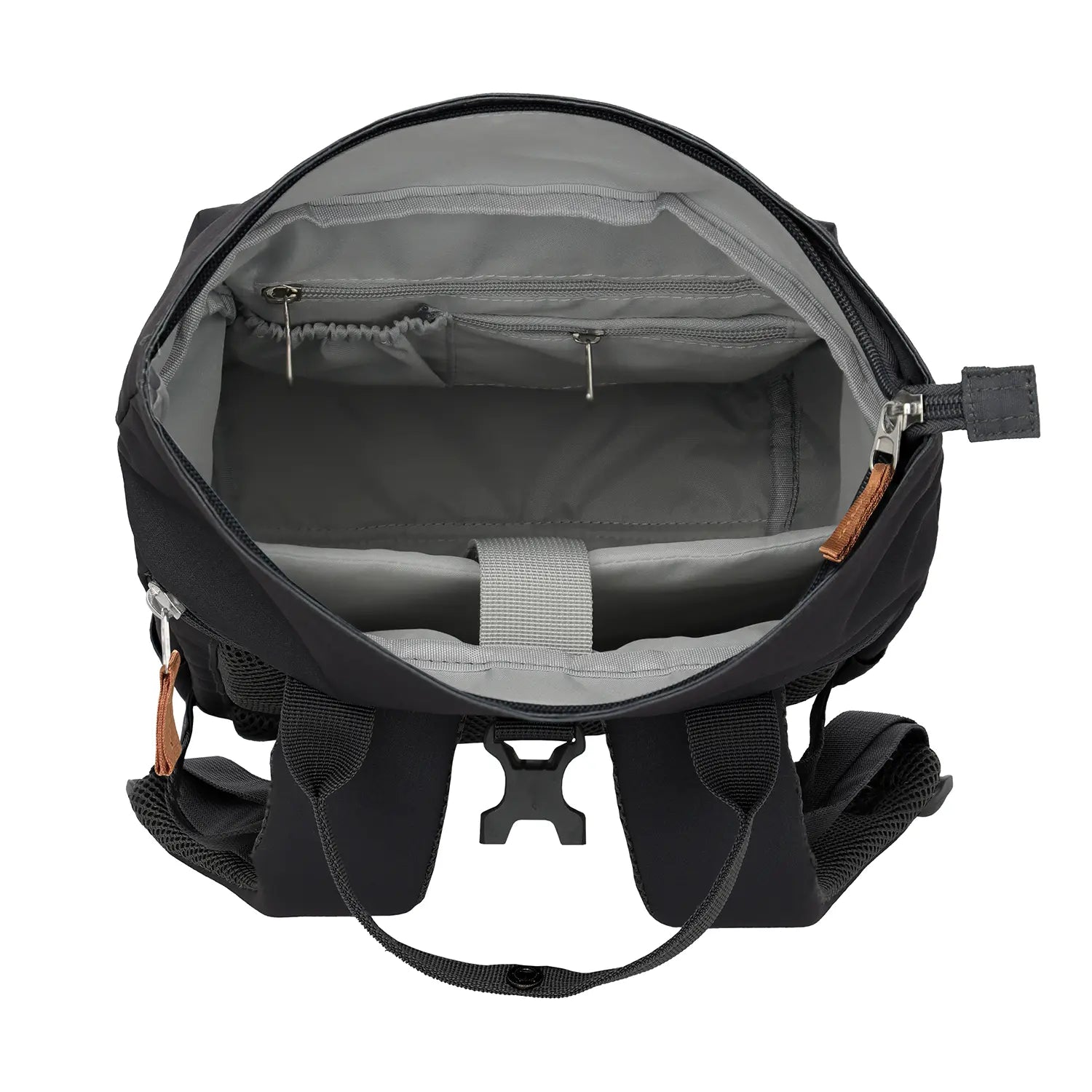 Innenaufnahme Travelite Basics Short Handle Rollup Backpack Black – urbaner Look im minimalistischen Design