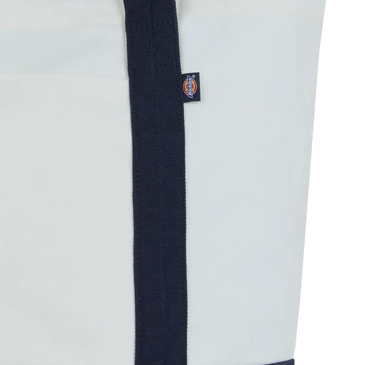 Detailaufnahme des Dickies Logos auf der Canvas Tote in Night Sky