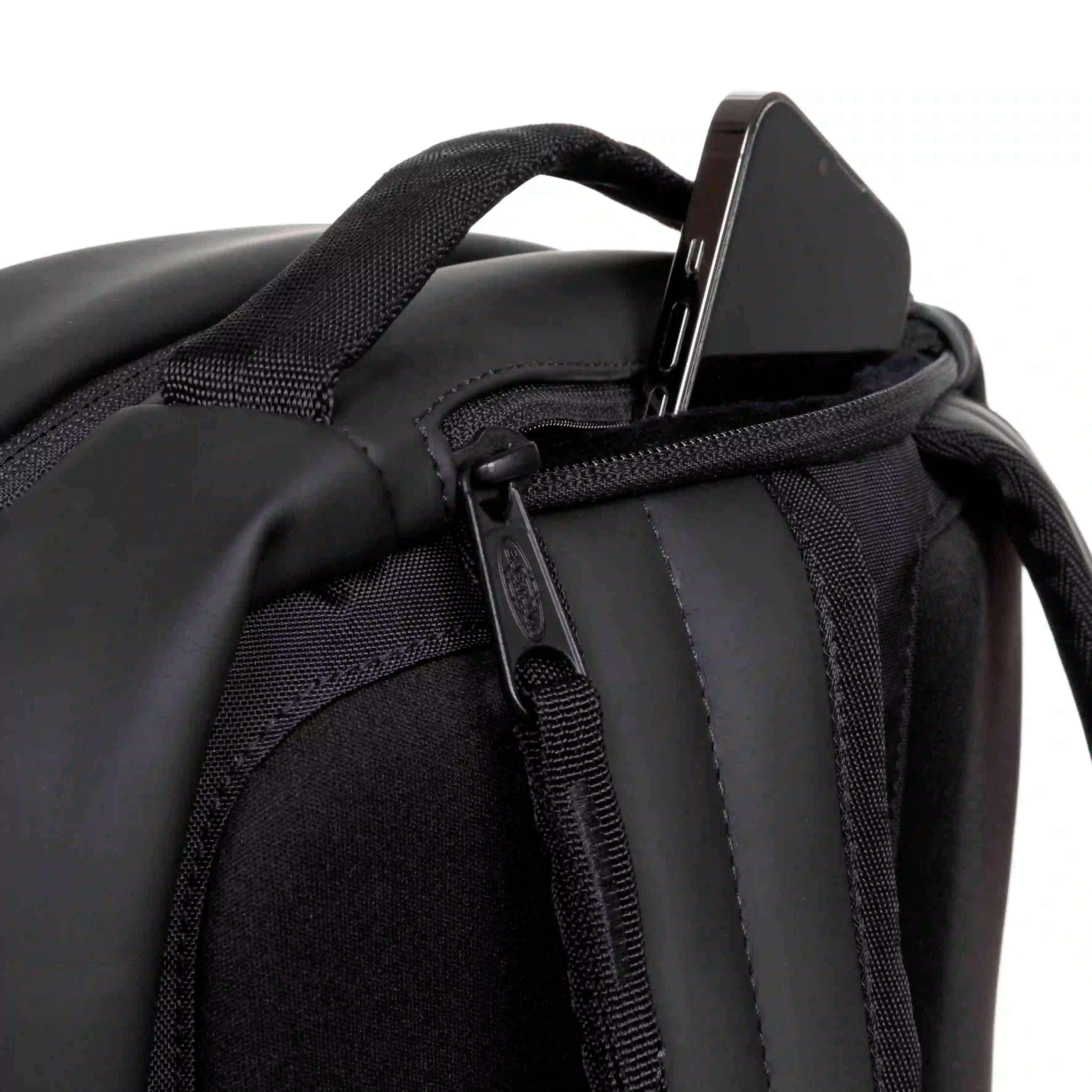 Eastpak Authentic CNNCT Tecum F Sac à Dos 44 cm - Noir Mat