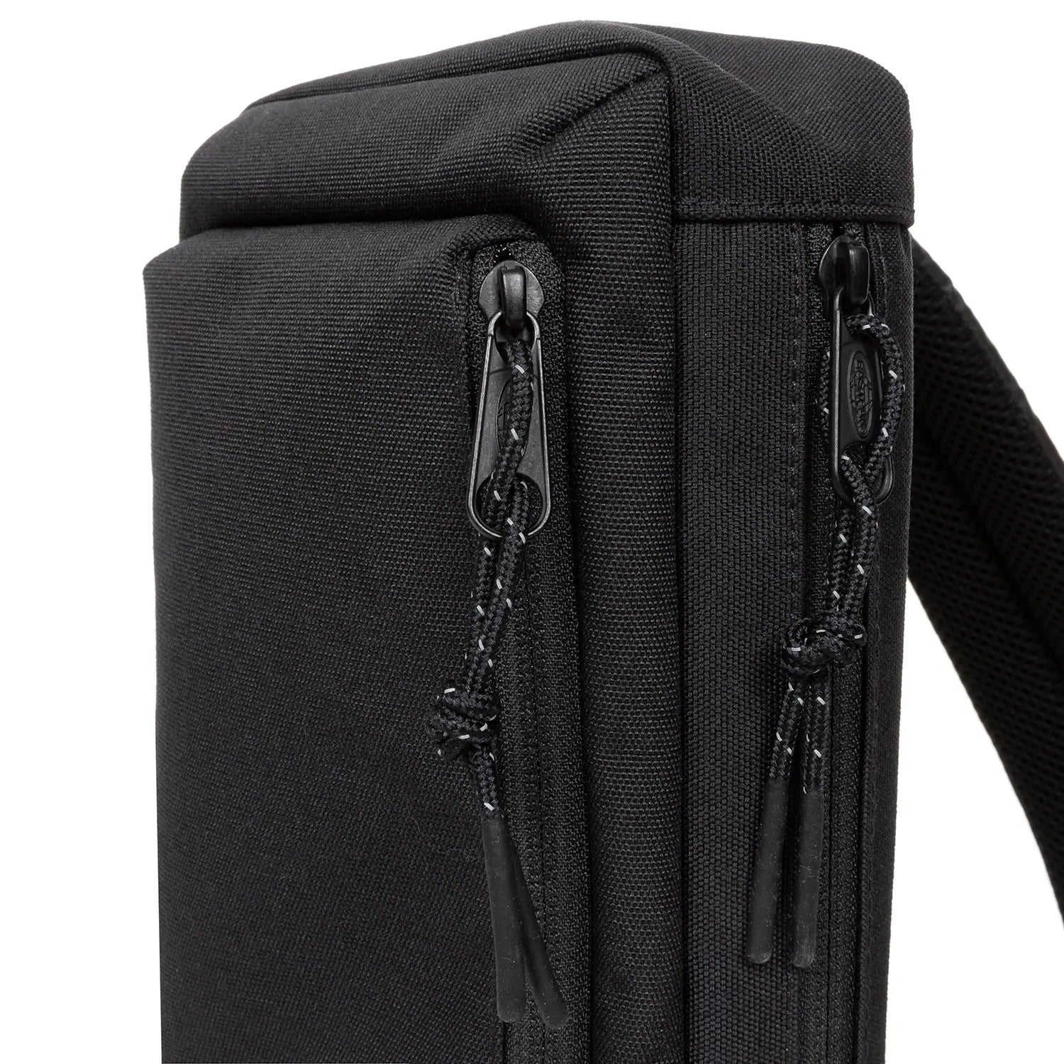 Eastpak Icon Sling Umhängetasche 31 cm - On Black