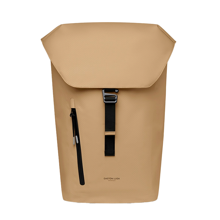 Gaston Luga Lightweight DuoSeal Flap Backpack 14 Zoll 47 cm in Latte – eleganter, leichter Rucksack mit Überschlag und modernem Design