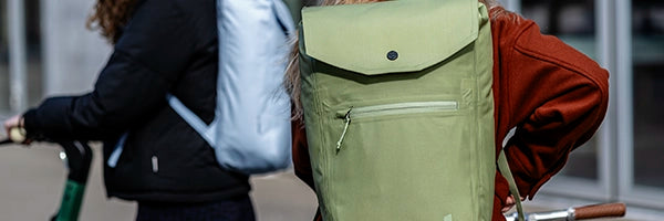 Alle Rucksäcke und Taschen von Deuter bei koffer-direkt.de entdecken