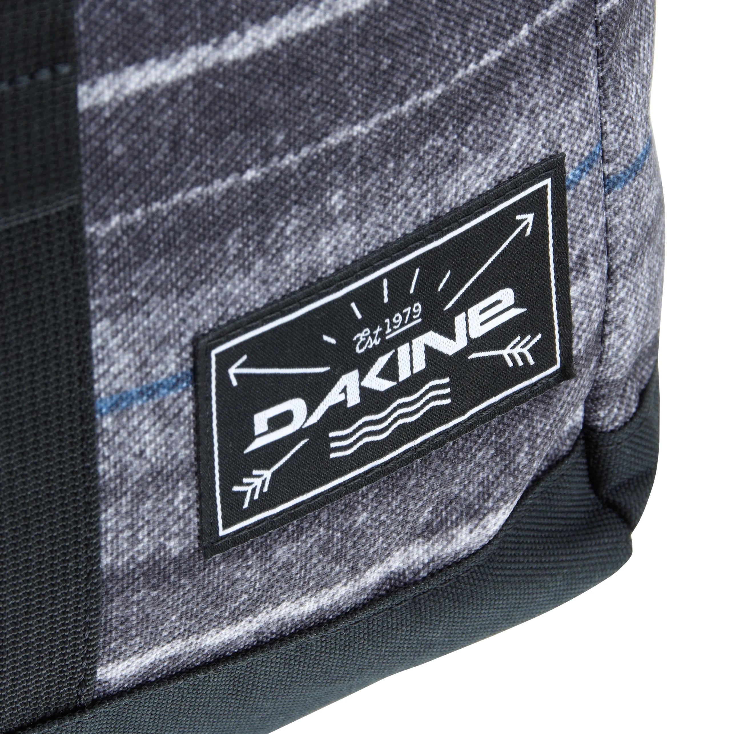 Dakine Boys Packs Range Laptop Backpack 48 cm - tradewinds