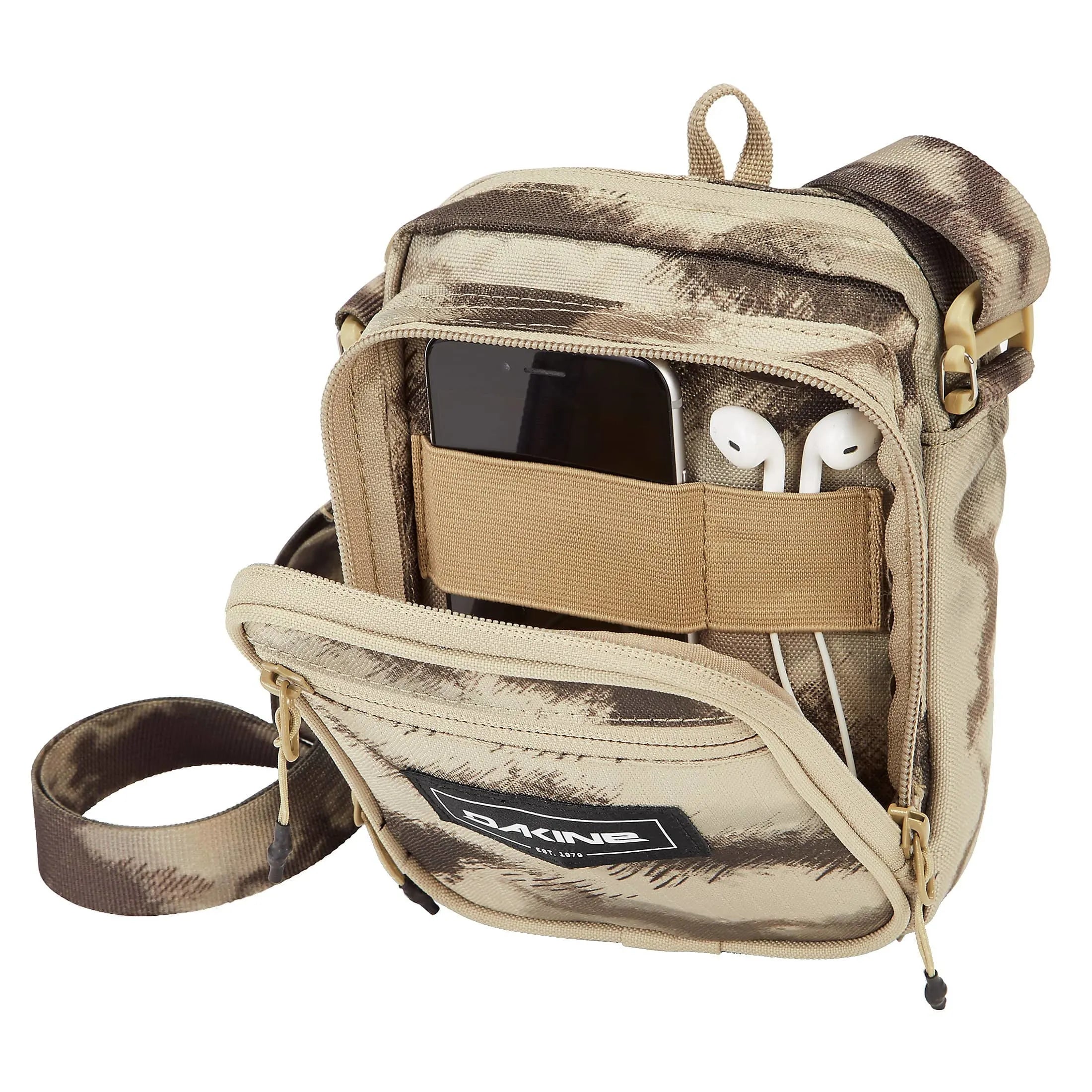 Dakine top field camo