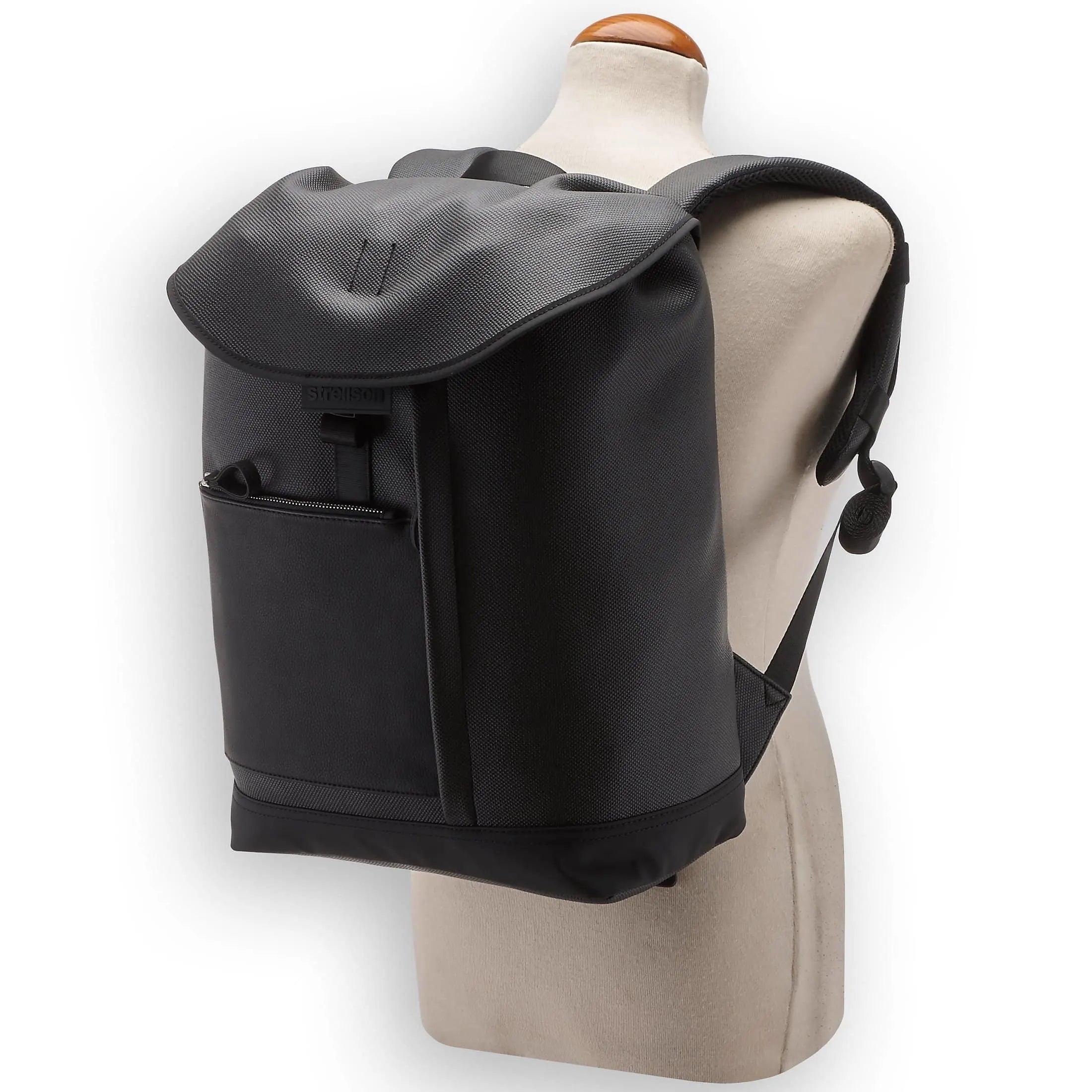 Strellson Royal Oak Backpack MVF 42 cm - black