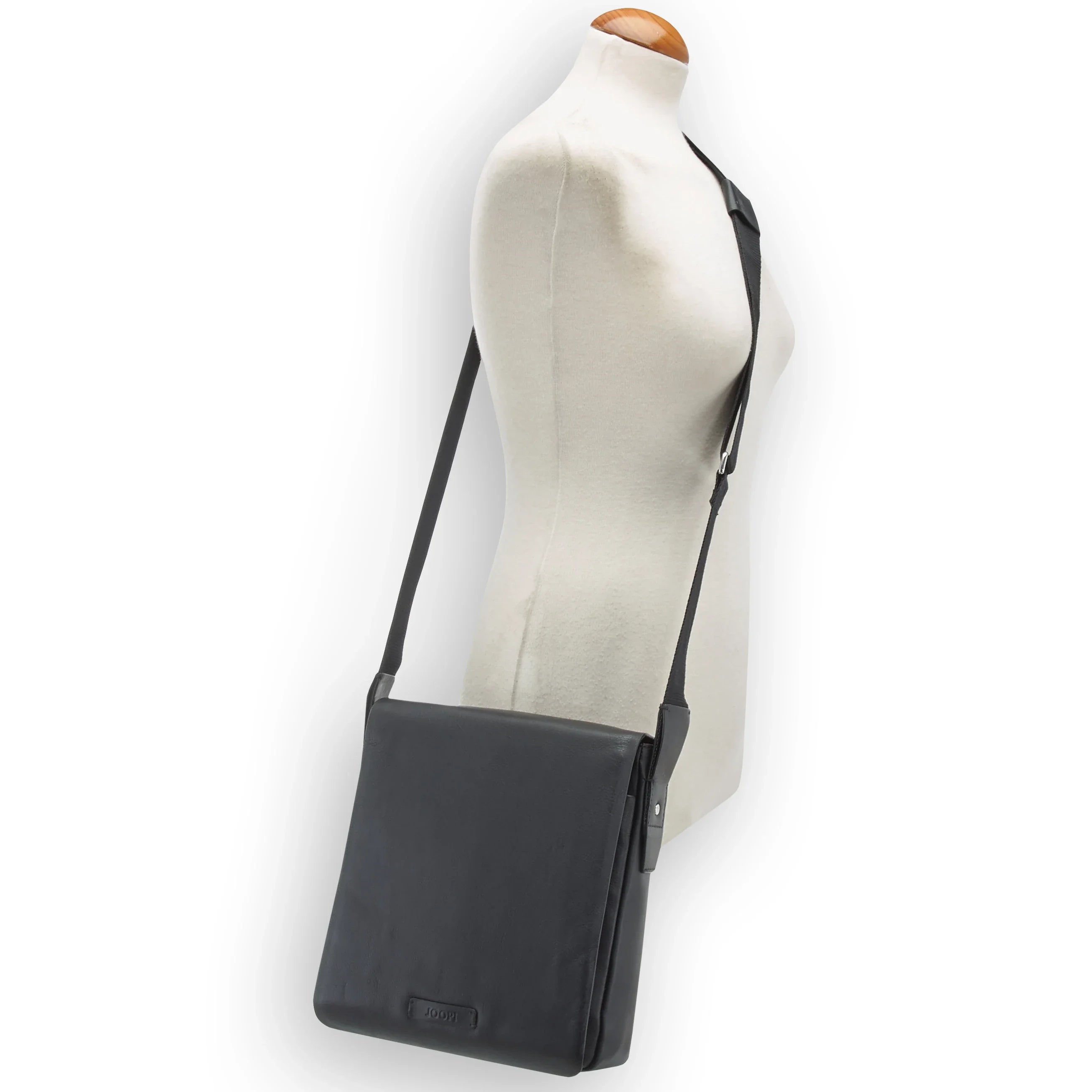 Joop Vetra Paris shoulder bag XSVF 26 cm - black