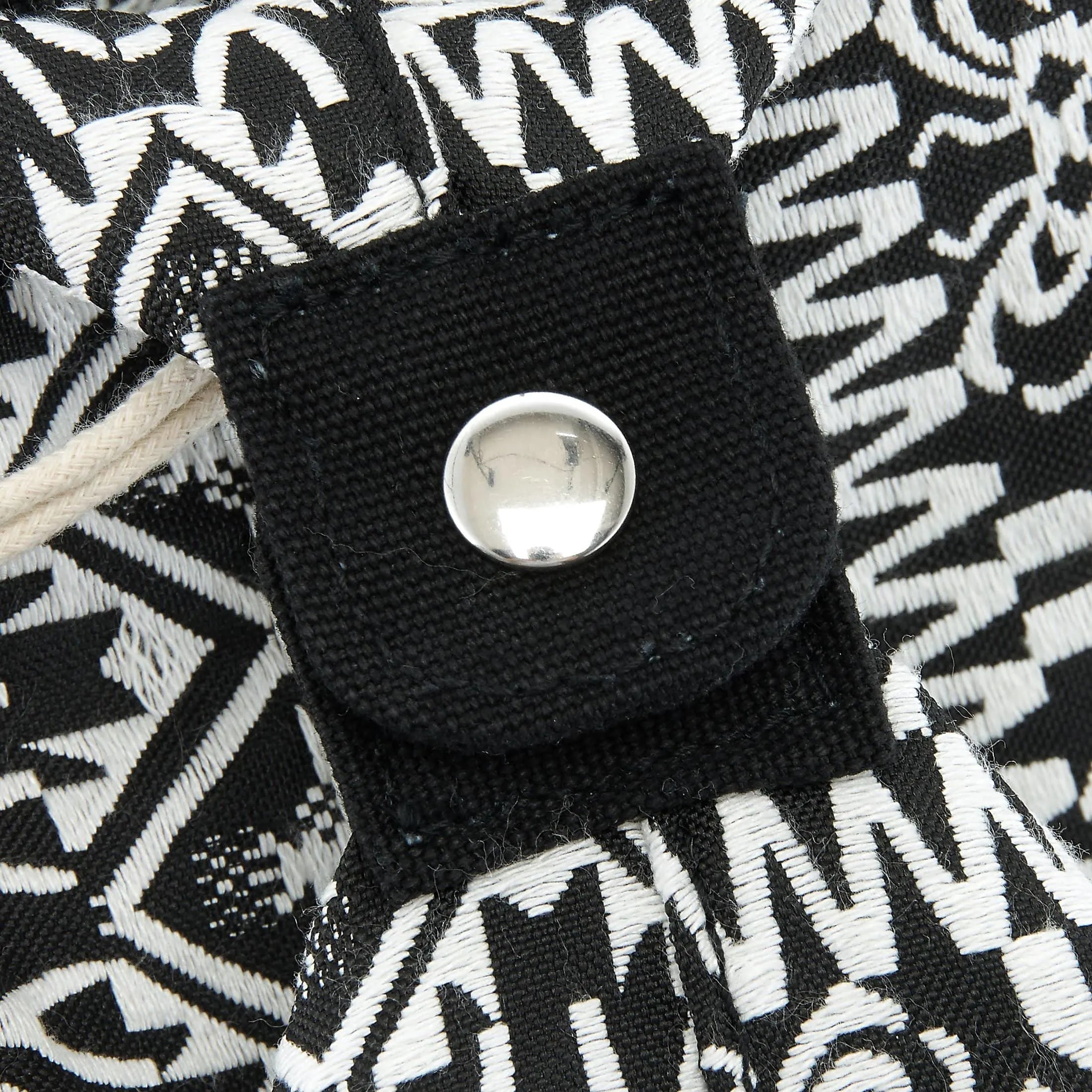 Chiemsee Sacs de sport et de voyage Sac à dos noir et blanc 41 cm - noir profond