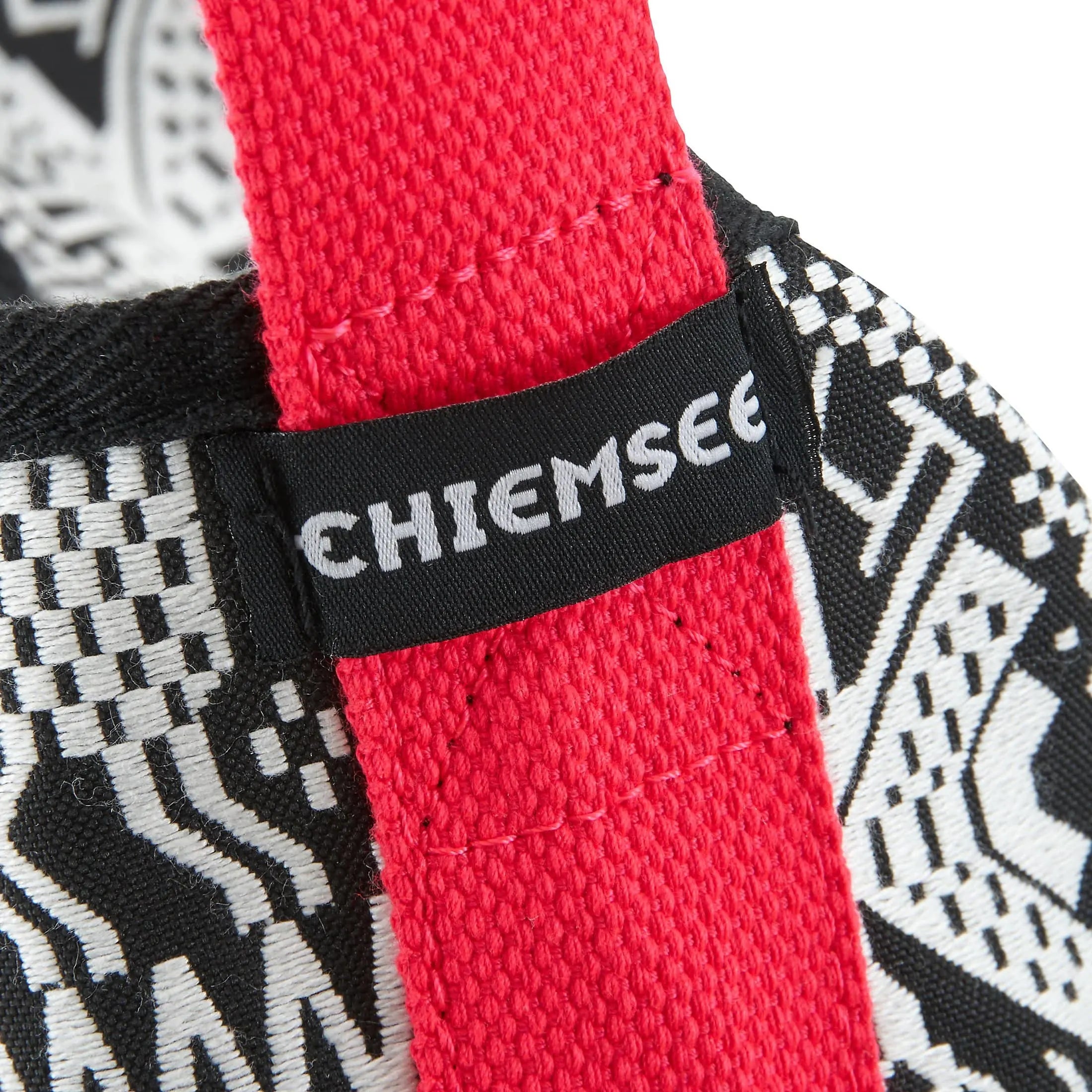 Chiemsee Sports & Travel Bags Black & White Umhängetasche 40 cm - deep black