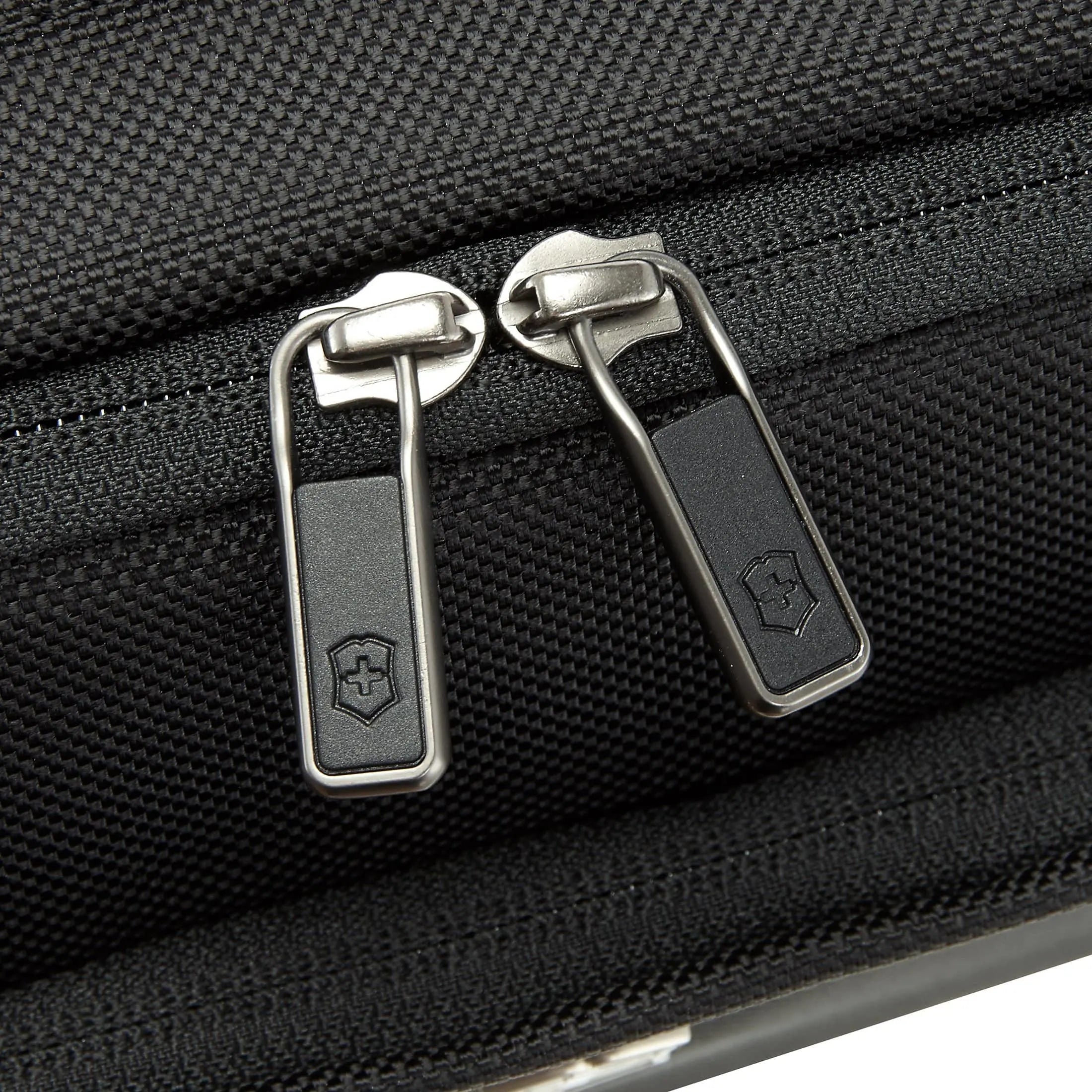 Victorinox Werks Traveler 6.0 cosmetic bag 30 cm - black