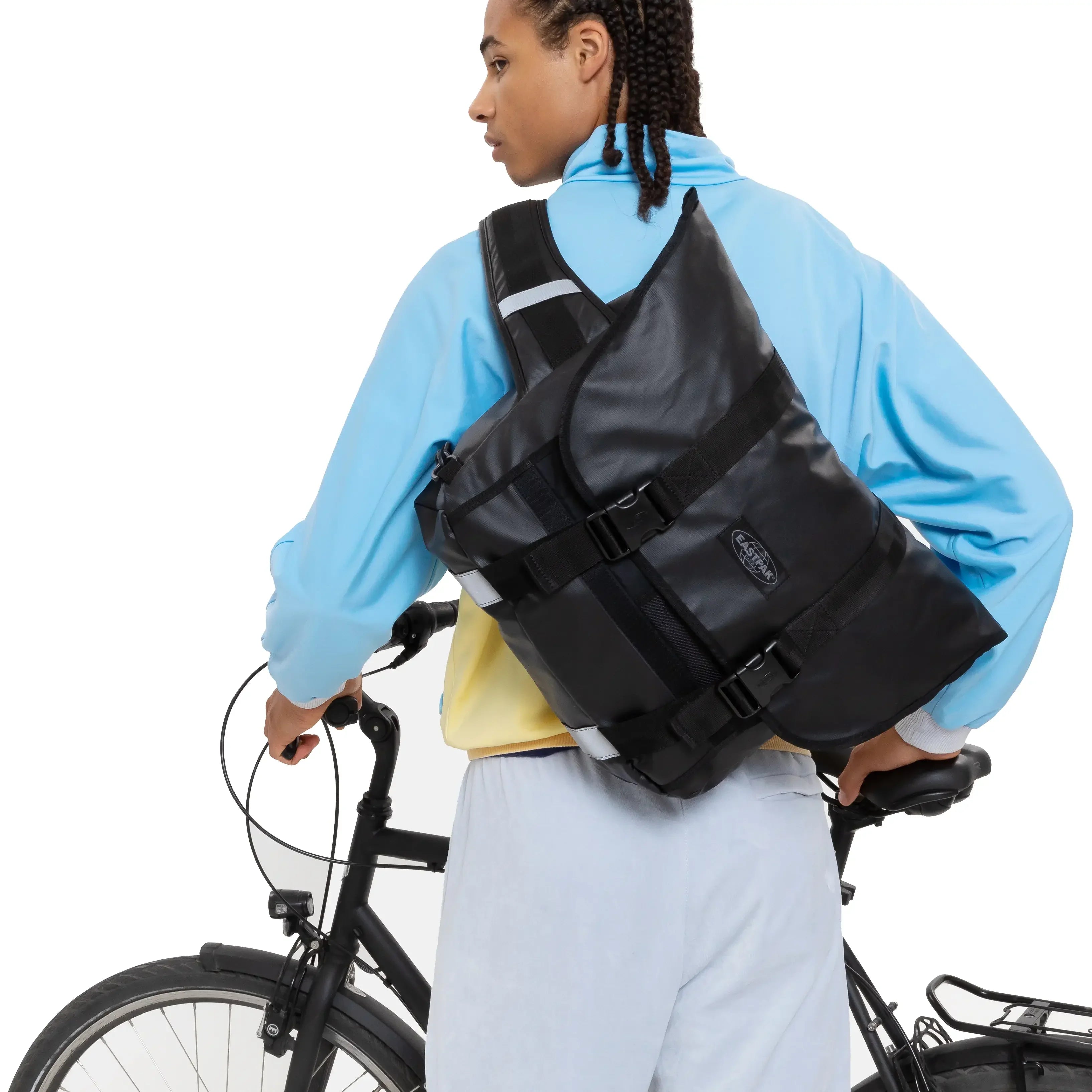 Eastpak Authentic Messer Bike Sac Bandoulière 51 cm - Tarp Black