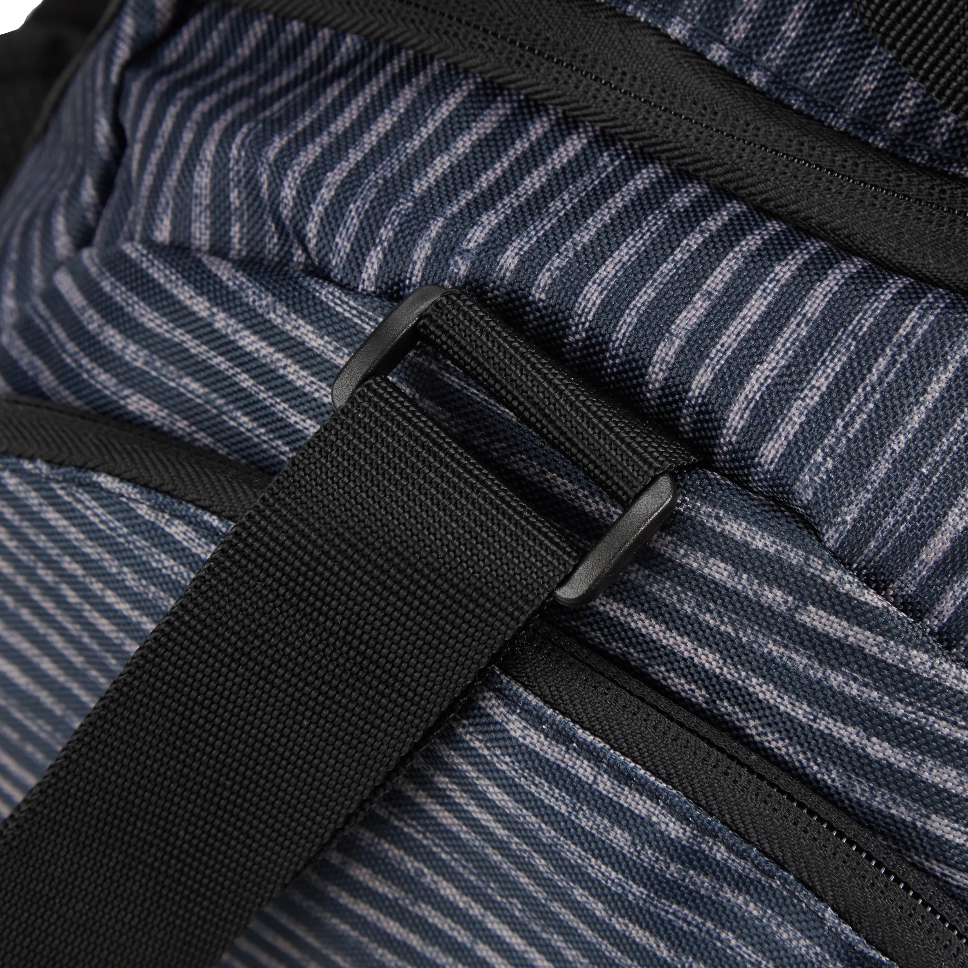koffer-direkt.de Two Travel II Reisetasche 46 cm - blue stripe